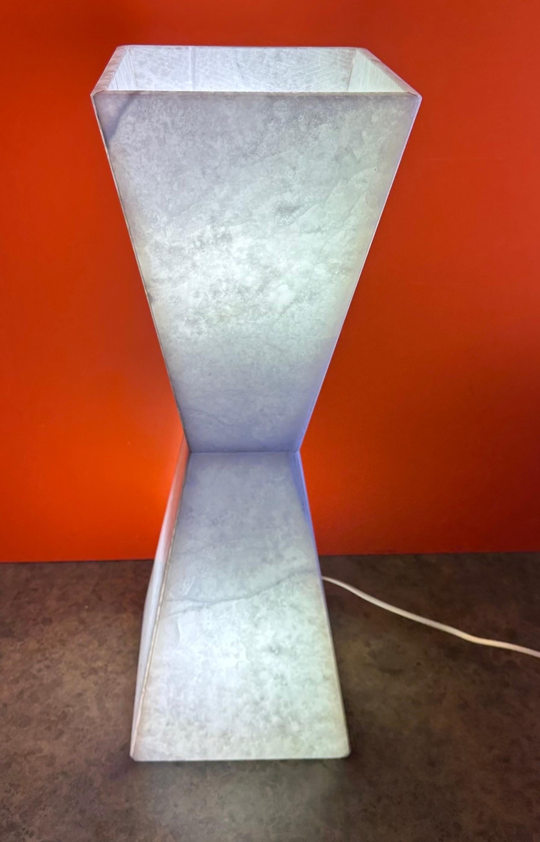 Monumental Hour Glass Shaped Post-Modern Quartz Table Lamp For Sale 3