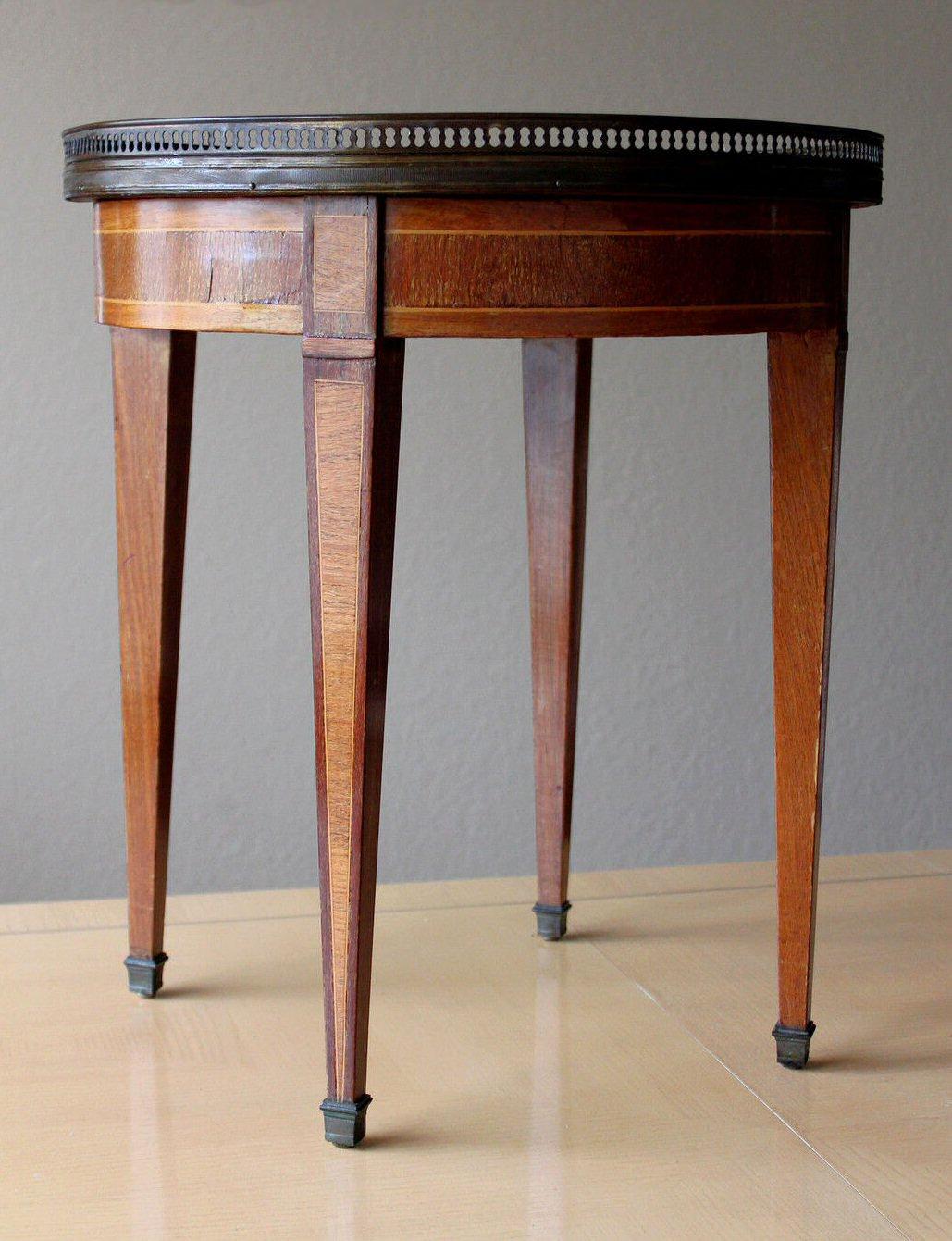 Monumentaler HOWARD VERBECK! 19. Jahrhundert LOUIS XVI MARBLE SIDE TABLE! 1920er Jahre Holz (Louis XVI.) im Angebot