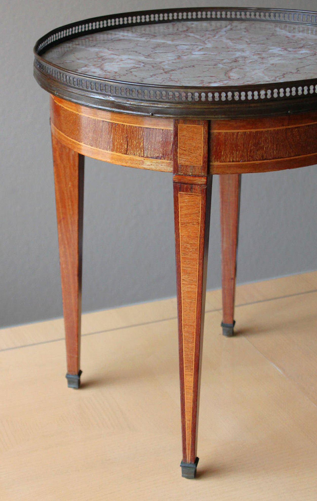 Monumentaler HOWARD VERBECK! 19. Jahrhundert LOUIS XVI MARBLE SIDE TABLE! 1920er Jahre Holz (Handgefertigt) im Angebot