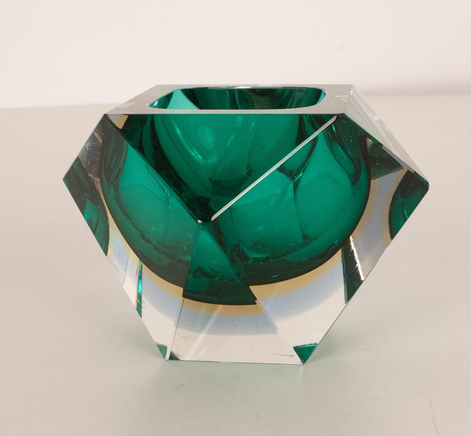 Monumental Huge Italian Diamond Cut Faceted Murano Glass Bowl, Flavio Poli For Sale 3