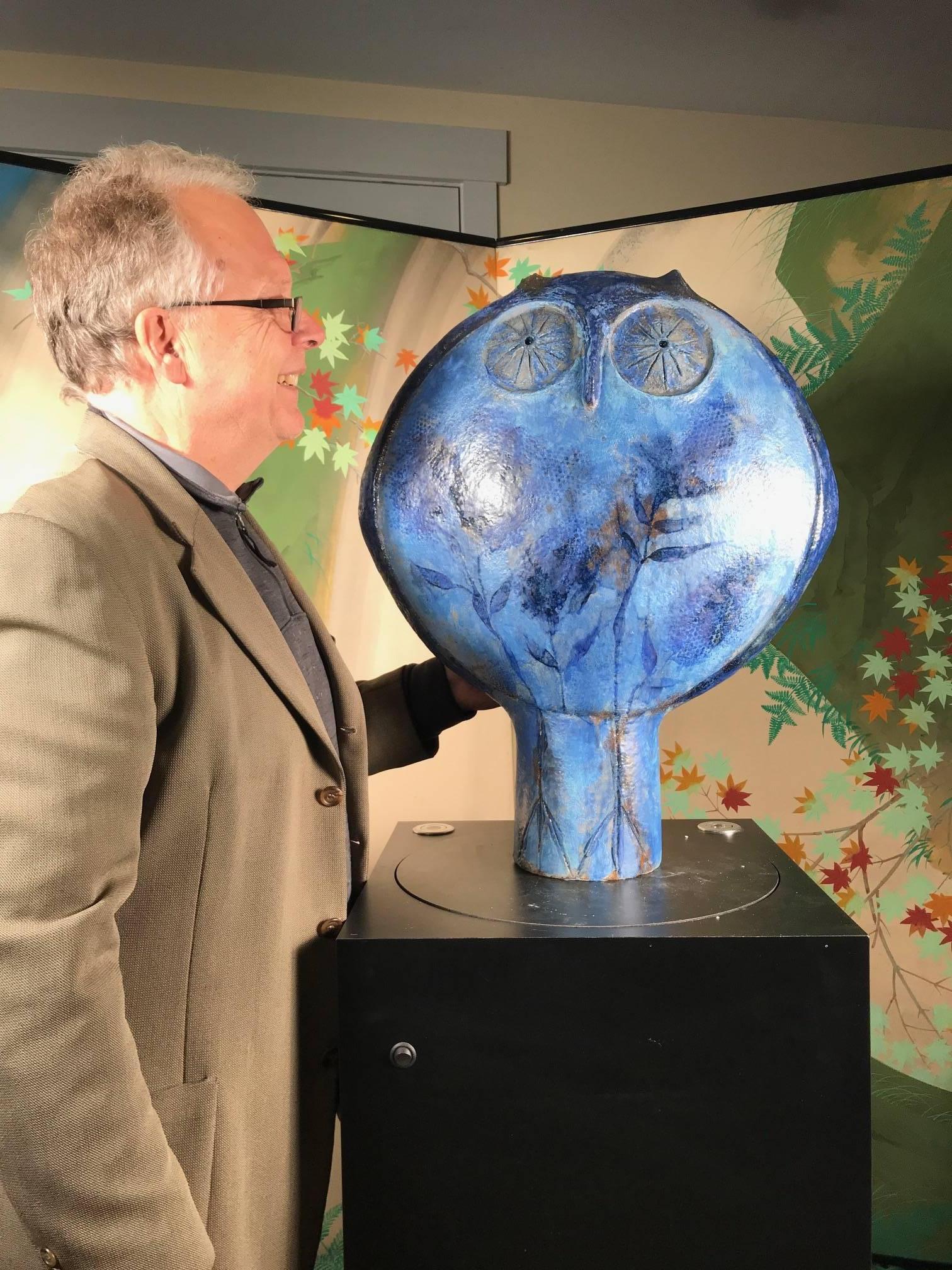 A one-of-a-kind monumental iconic huge owl sculpture created, handmade, and hand-painted by master designer Eva Fritz-Lindner (1933-2017)

Handcrafted and hand-painted in beautiful colors by this artist. One of her last sculptures produced before
