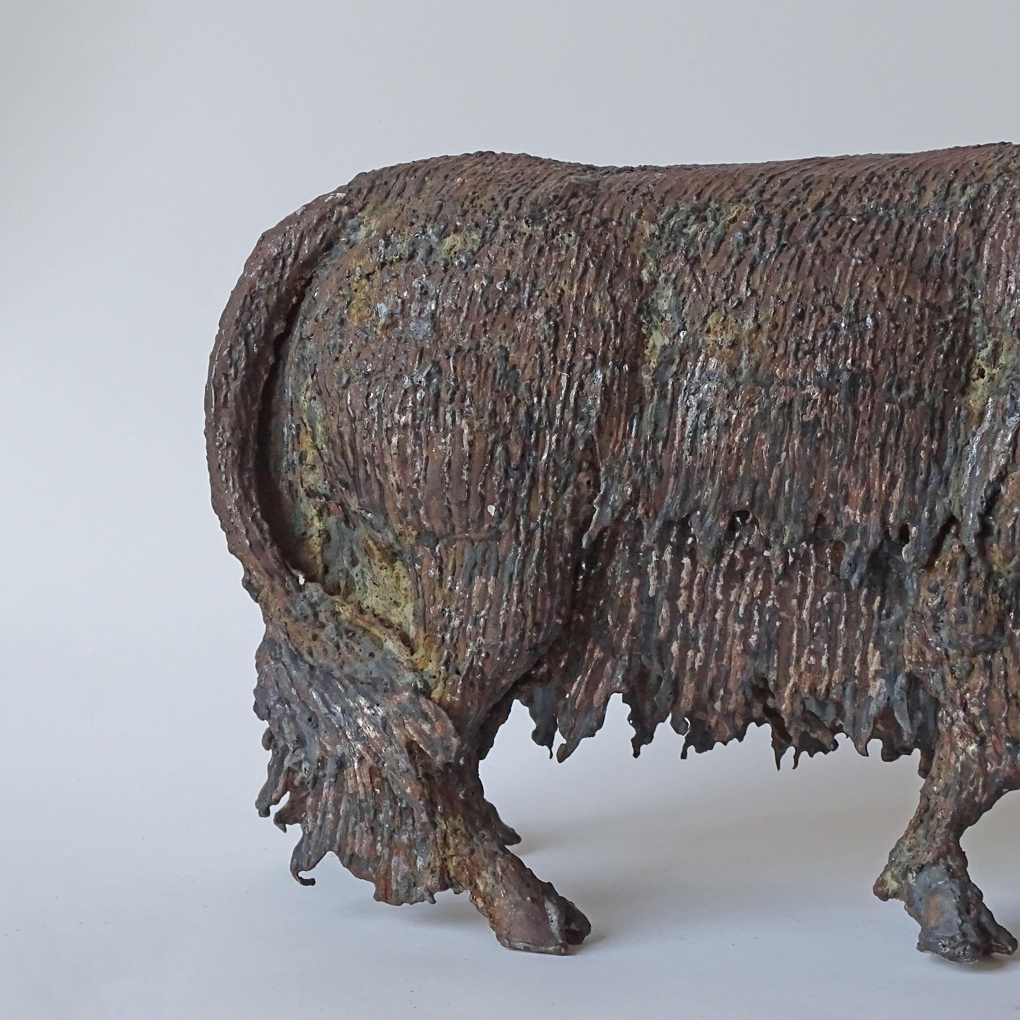 Scultura monumentale di toro delle Highlands in ferro dell'artista italiano Vittorio Piotti in vendita 5