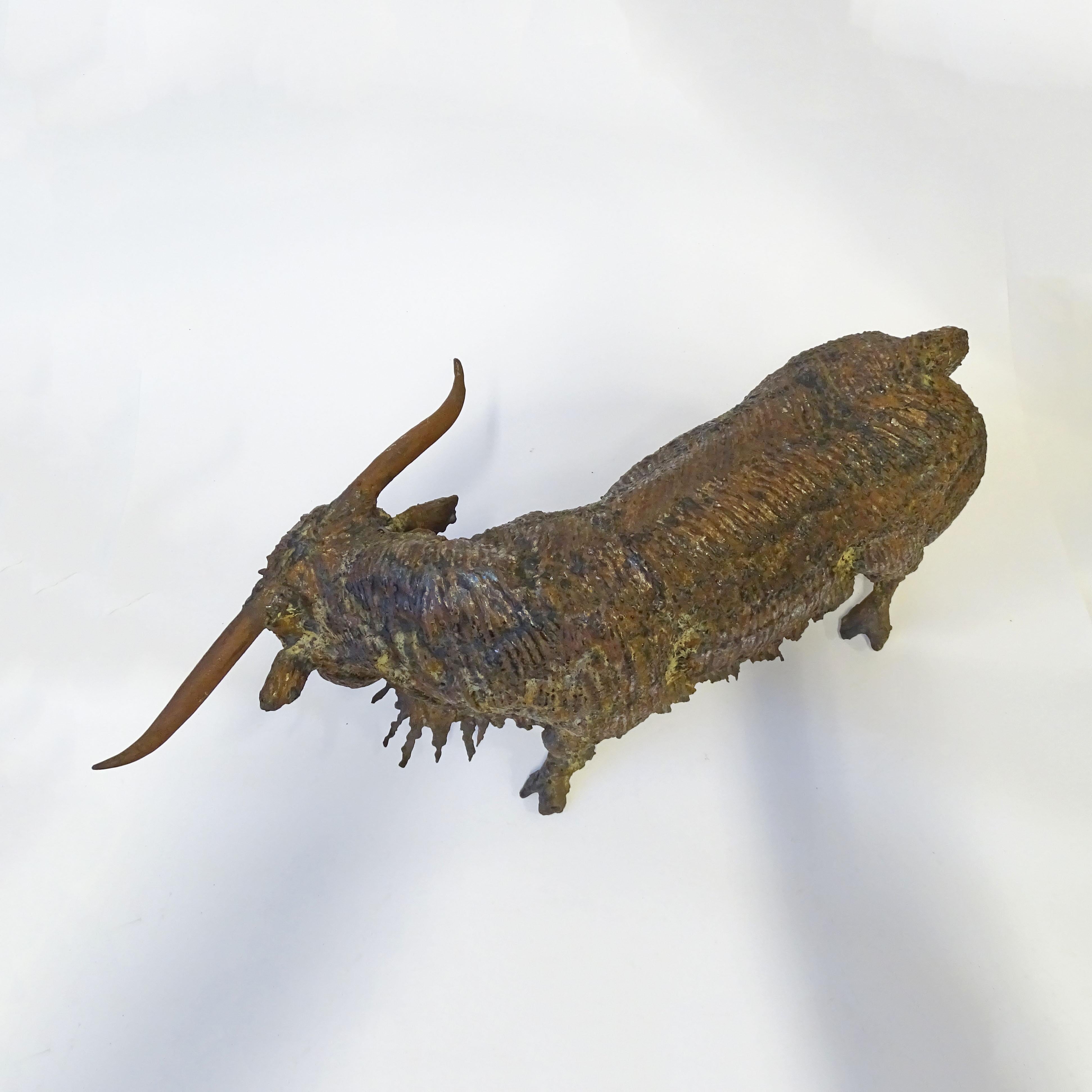 Scultura monumentale di toro delle Highlands in ferro dell'artista italiano Vittorio Piotti In condizioni buone in vendita a Milan, IT