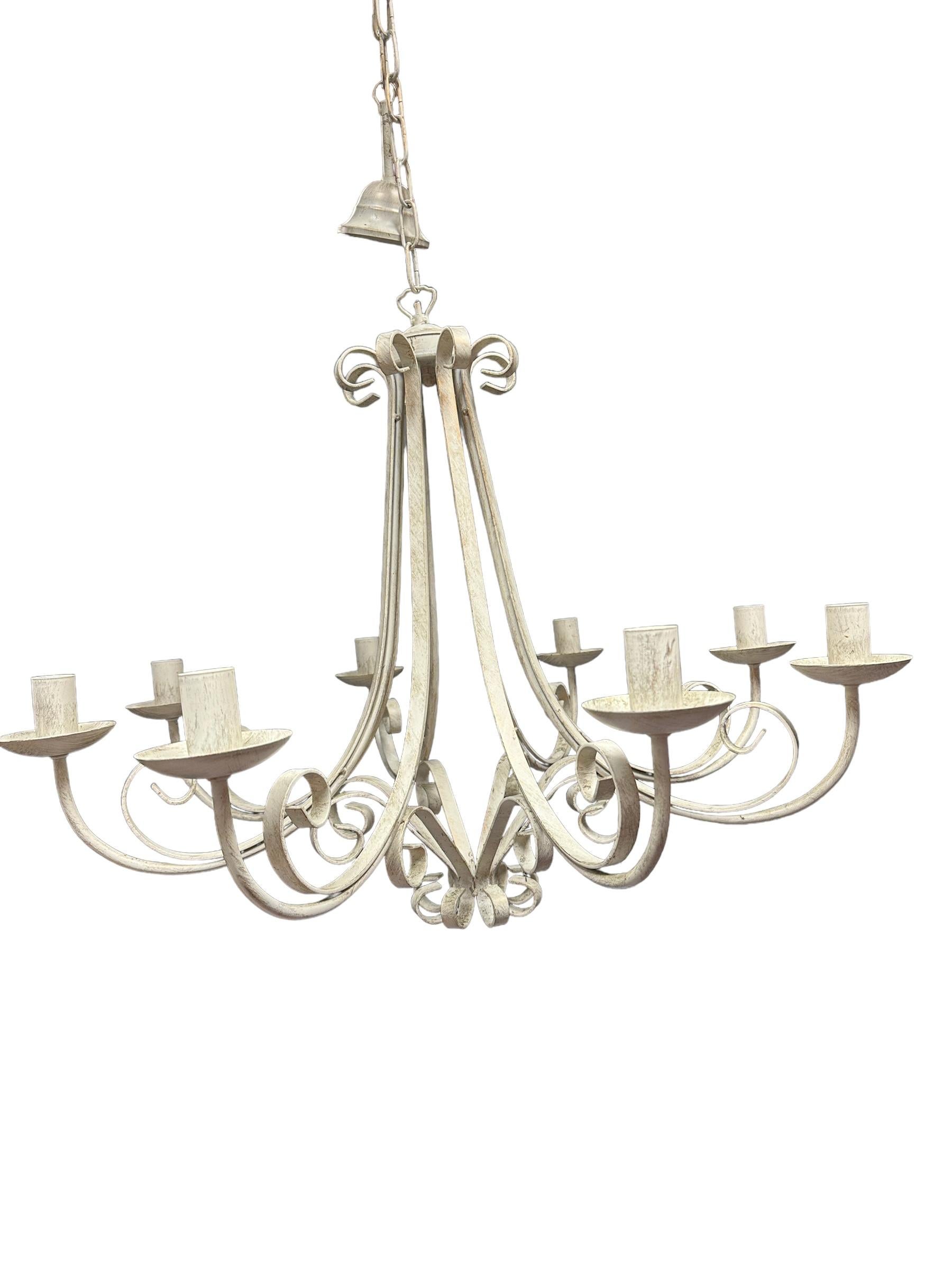 Monumental Iron Shabby White Colored Chandelier, Honsel Leuchten Germany 1980's In Good Condition For Sale In Nuernberg, DE