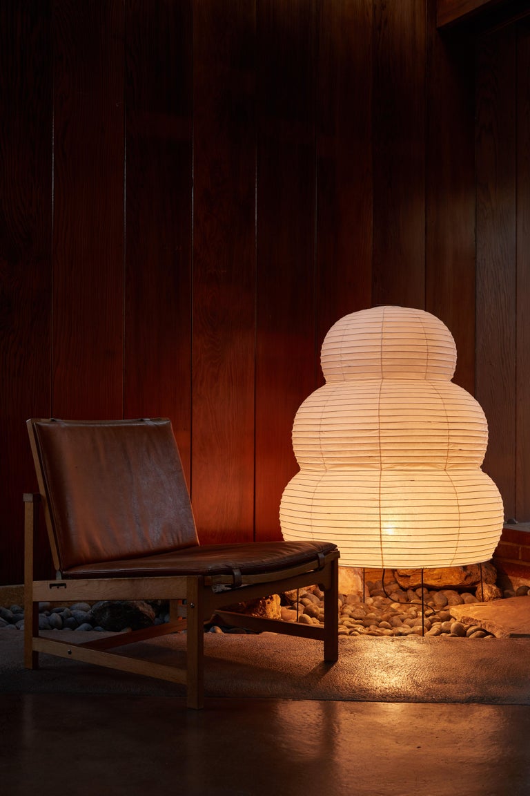 Japanese Monumental Isamu Noguchi Akari 25N Floor Lamp For Sale