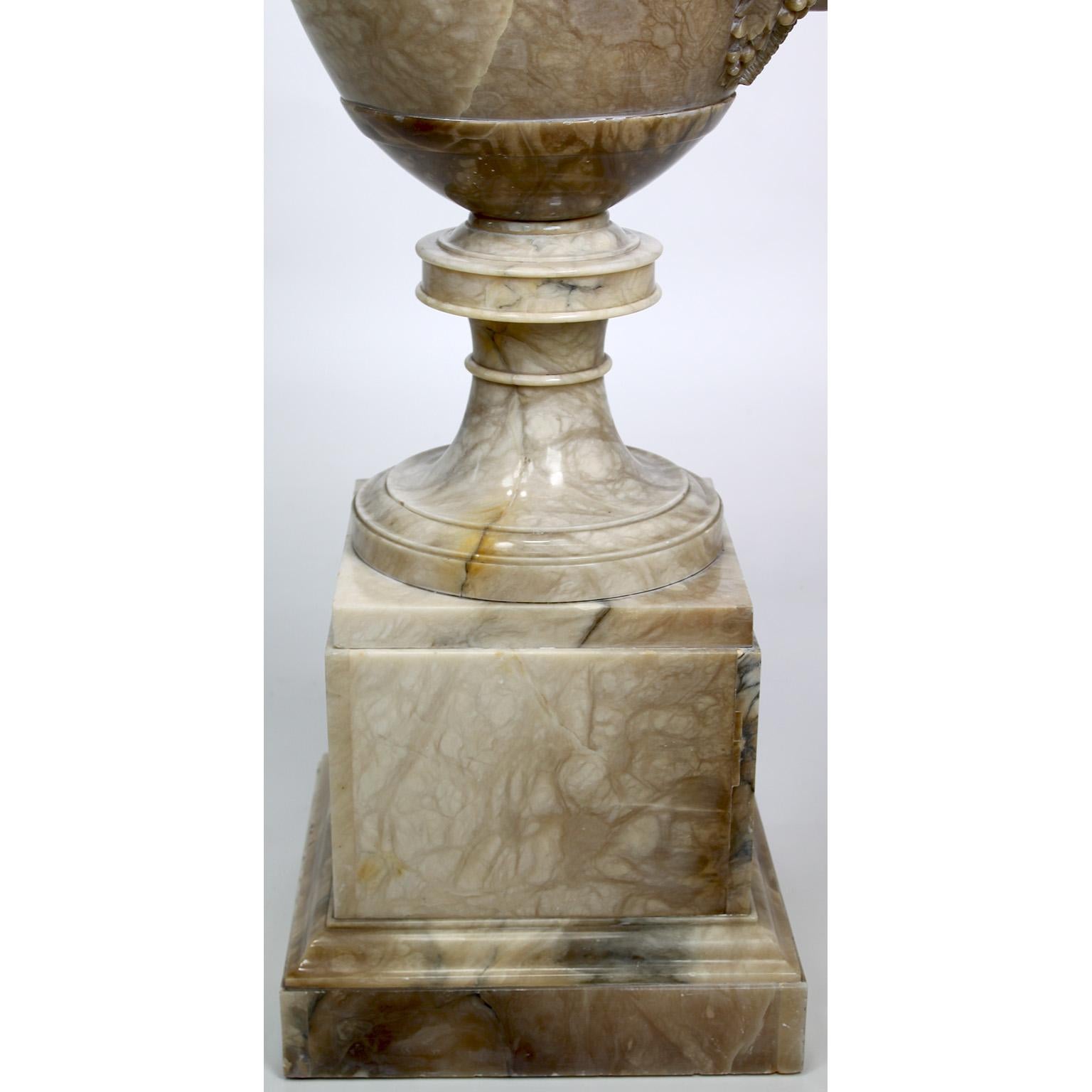 Monumental Italian 19th Century Renaissance Revival Style Carved Alabaster Urn  For Sale 9