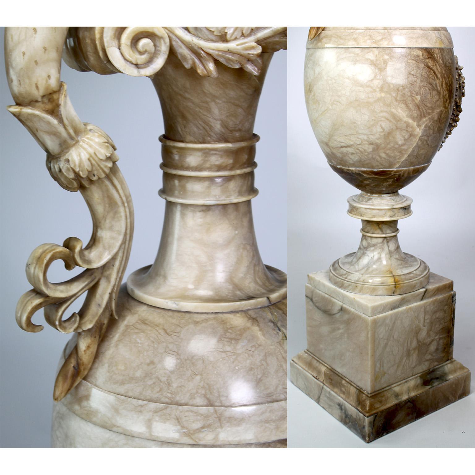 Monumental Italian 19th Century Renaissance Revival Style Carved Alabaster Urn  For Sale 14