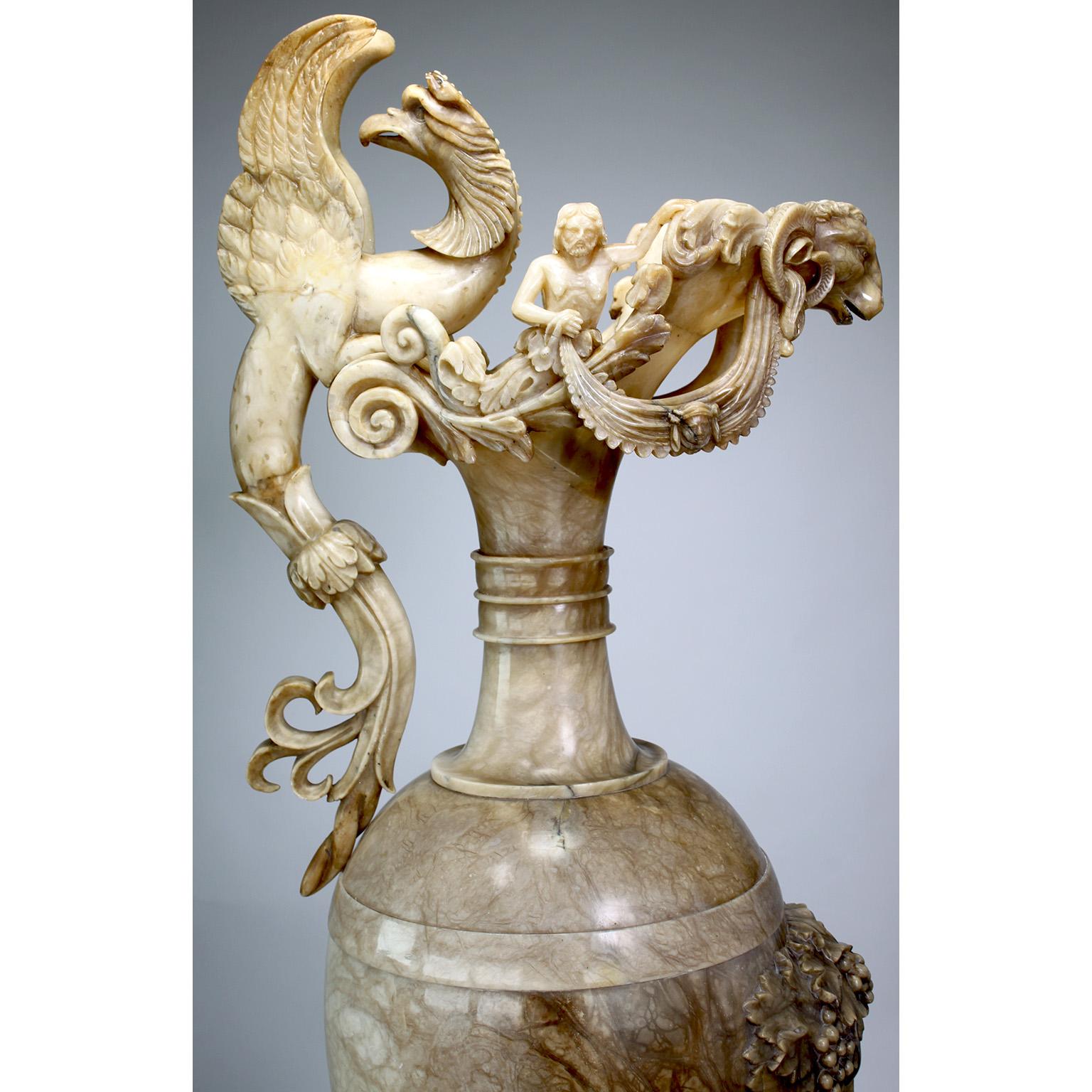 Monumental Italian 19th Century Renaissance Revival Style Carved Alabaster Urn  For Sale 4