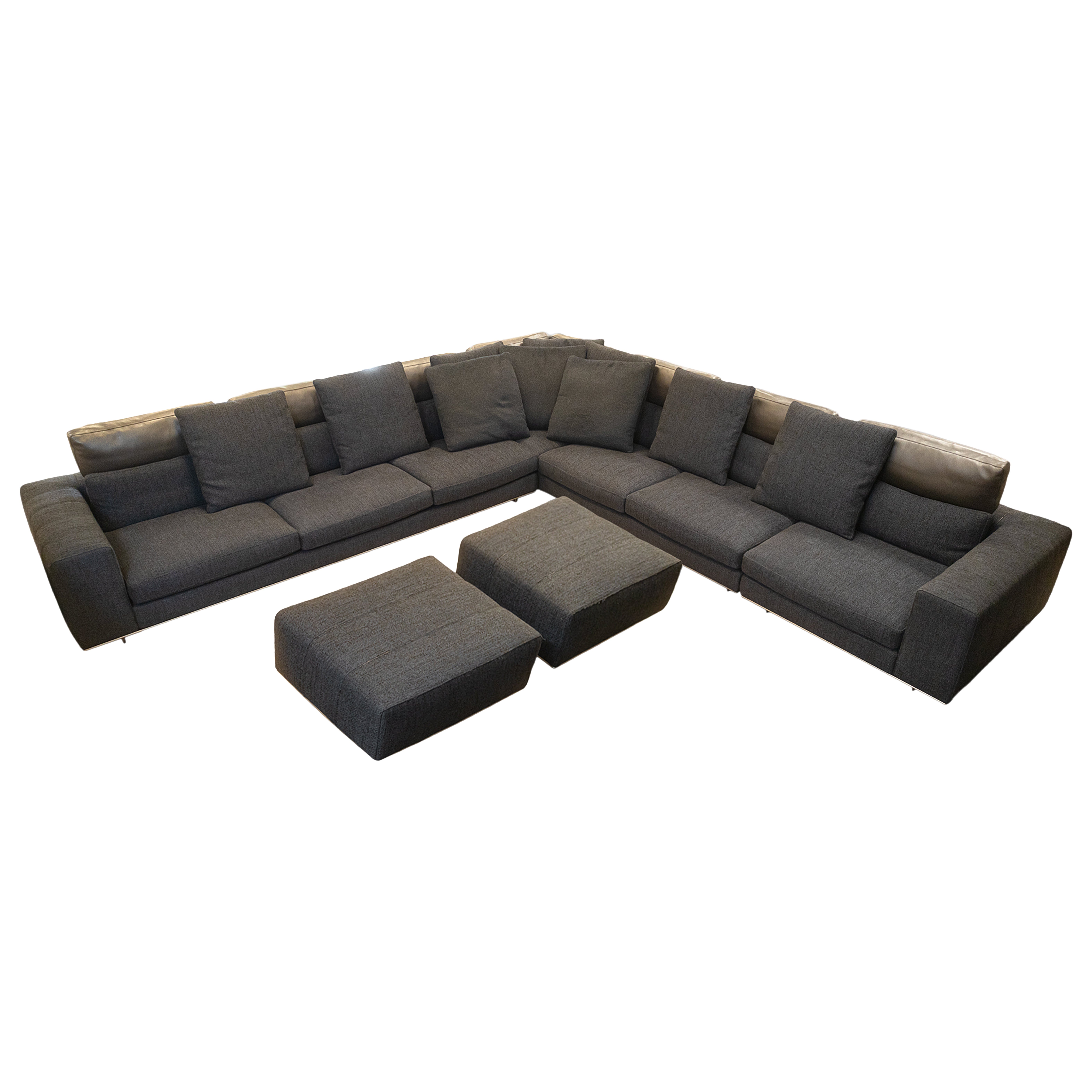 Monumental Italian 3pc Minotti Freeman L Shaped Sofa Sectional with 2 Ottomans en venta