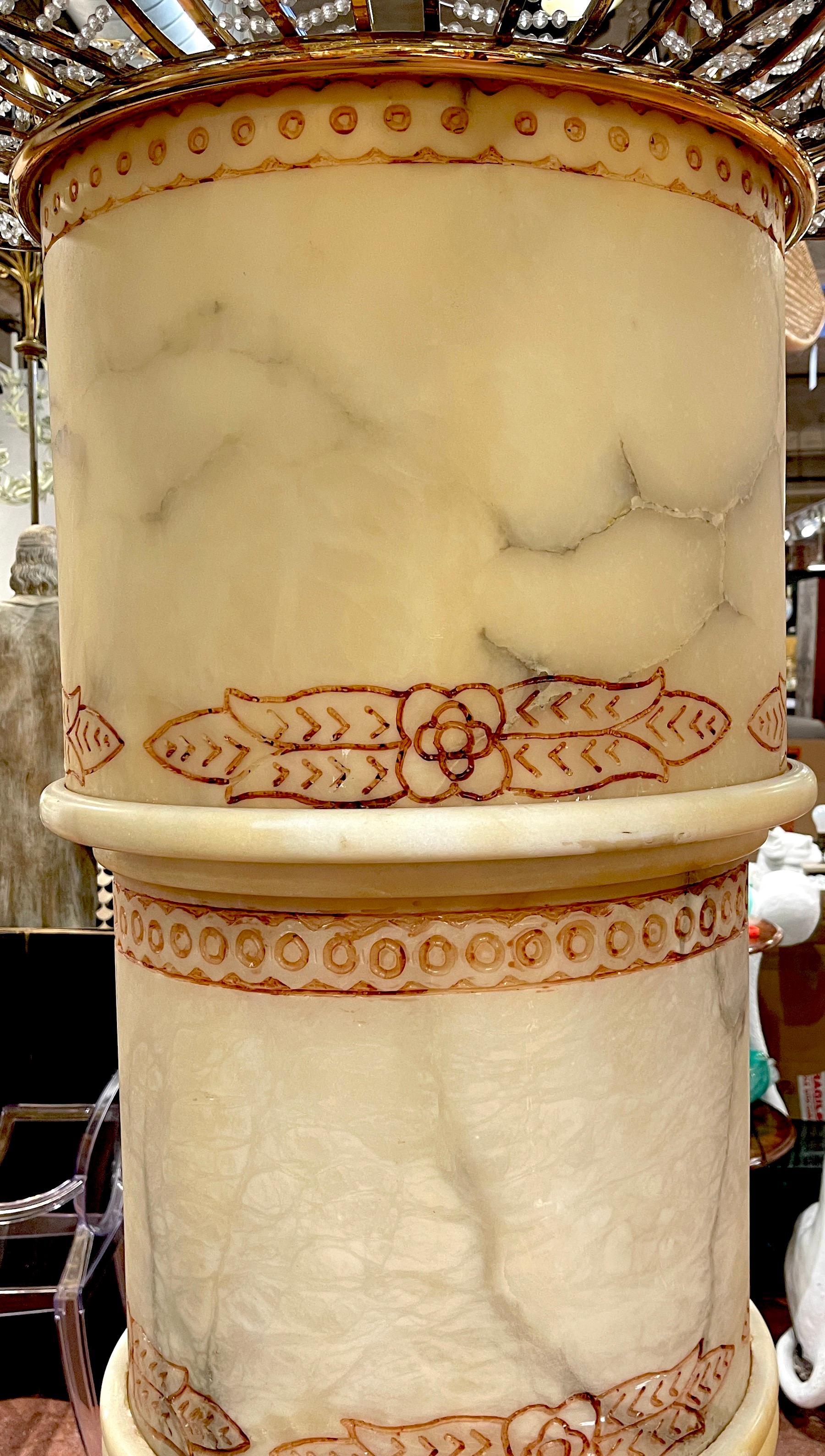 Monumentale lampada da terra italiana in alabastro, marmo, ottone e cristallo con albero di palma in vendita 3