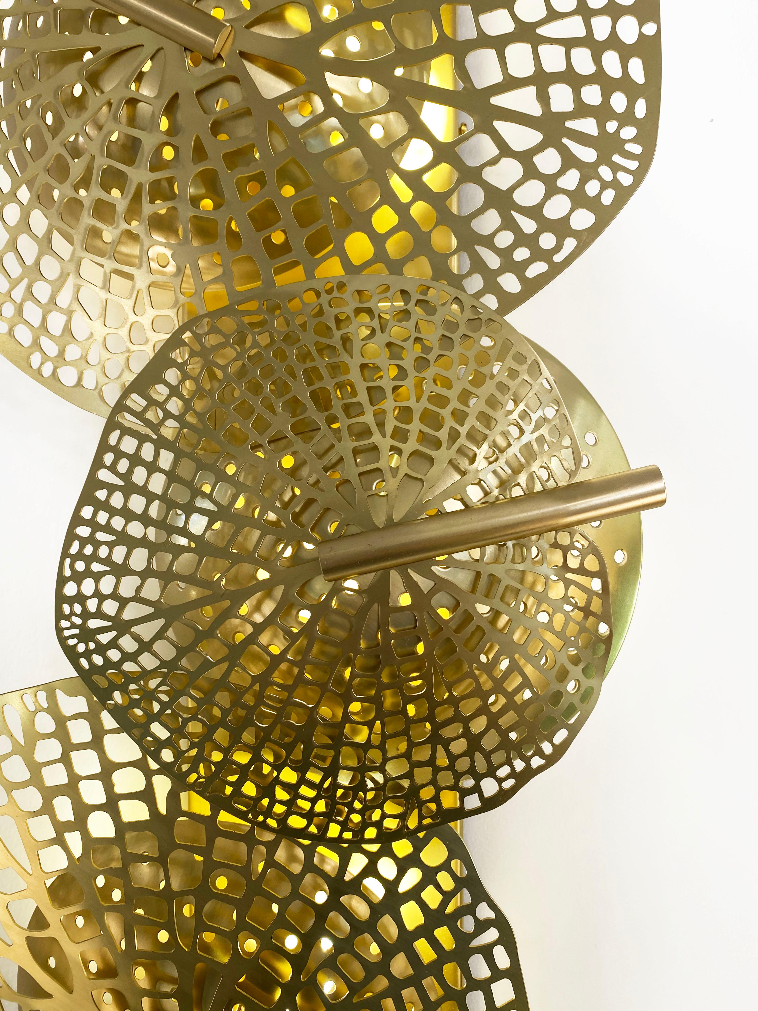 Monumental Italian Organic Art Design Modern Perforated Brass Leaf Sconce For Sale 4