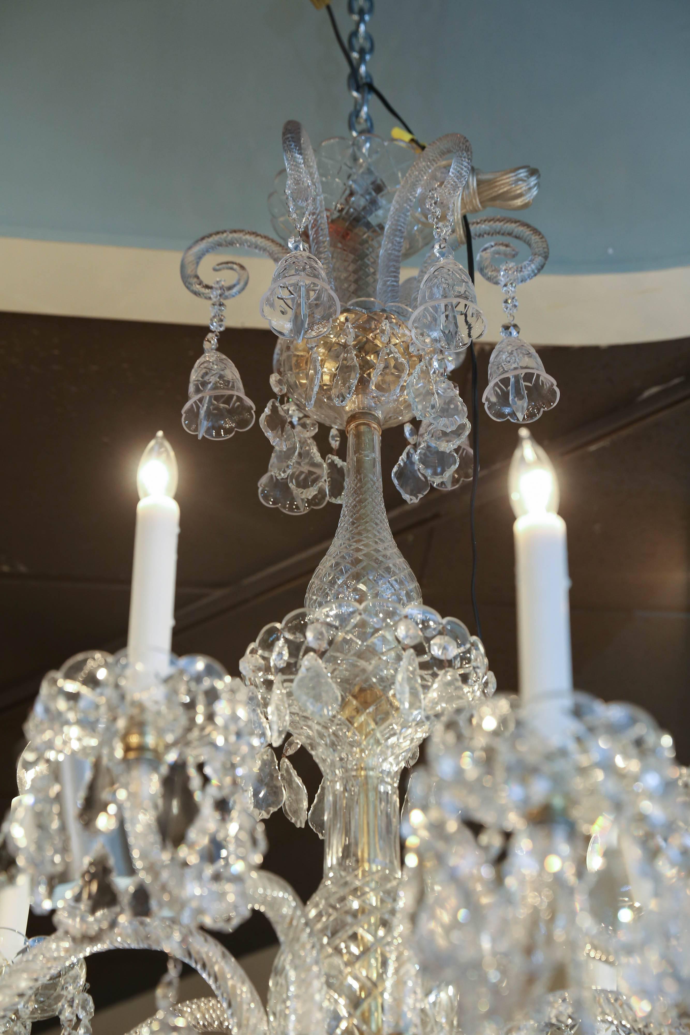 Monumental Italian Clear Crystal Eight-Light Chandelier with Drop Prism Accents For Sale 2