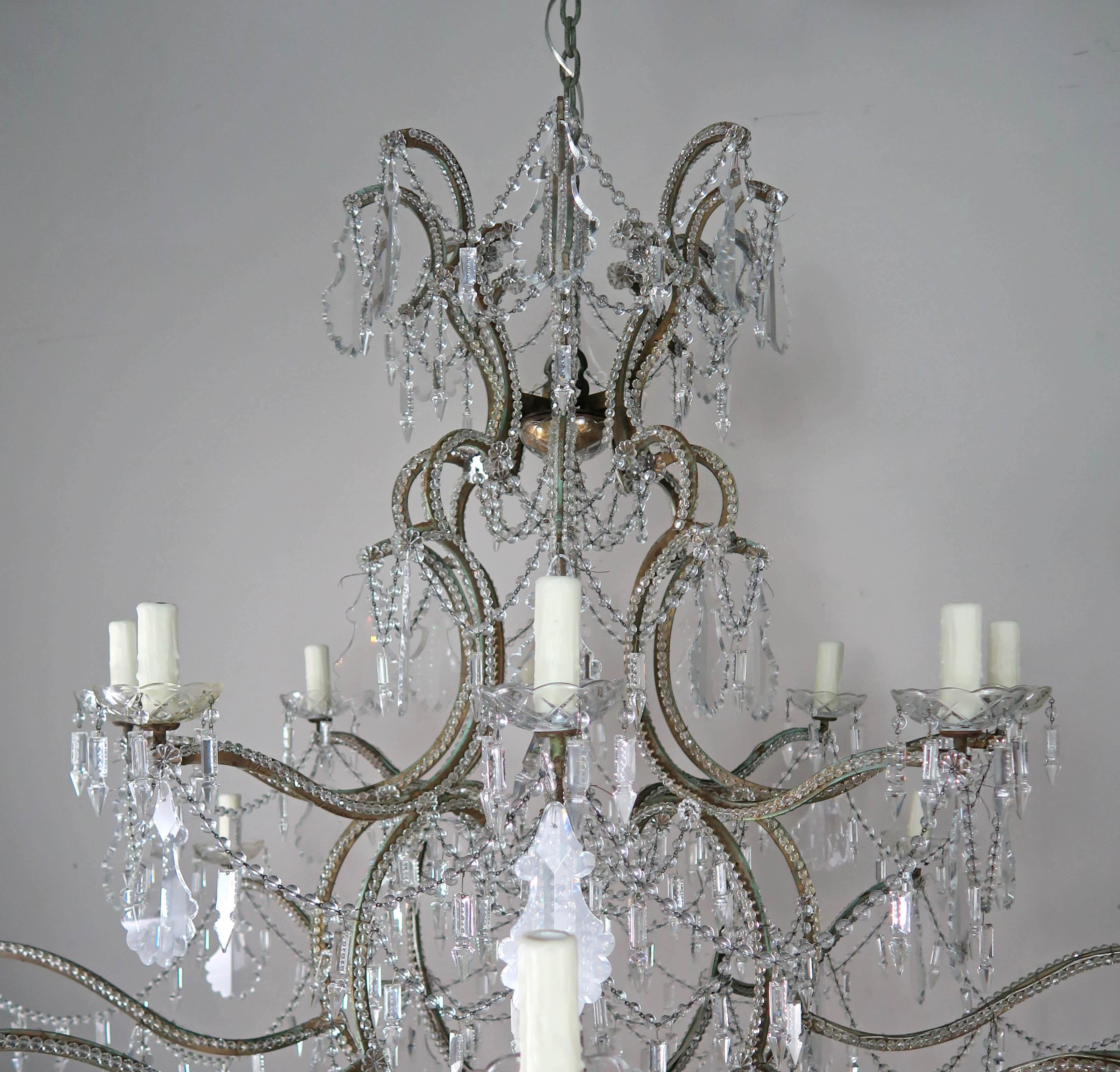 Monumental Italian Crystal Beaded 16-Arm Chandelier, circa 1900s In Good Condition In Los Angeles, CA
