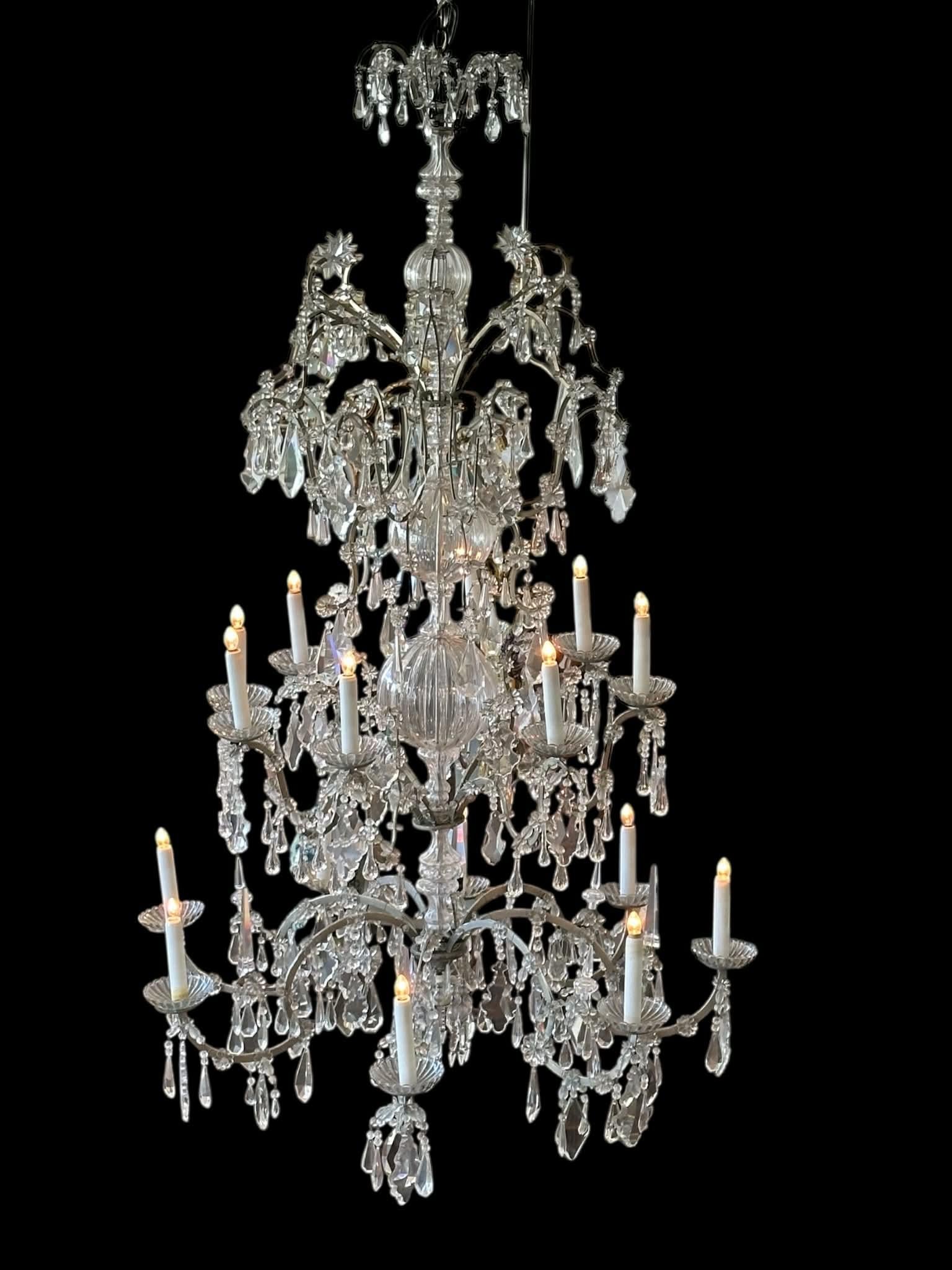 Monumental araña de cristal italiano en Bueno estado para la venta en Los Angeles, CA