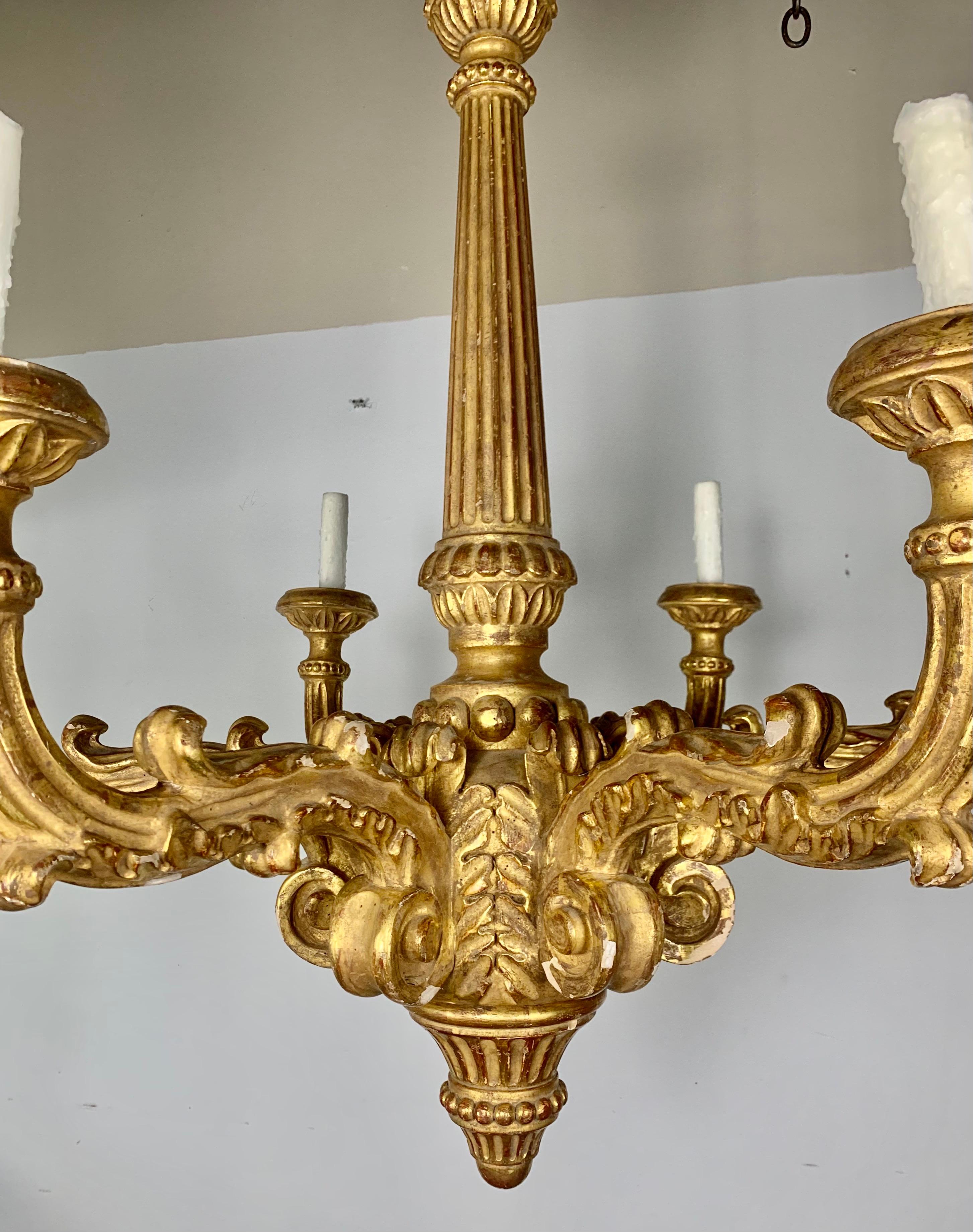 Monumental Italian Gilt Wood Chandelier In Good Condition In Los Angeles, CA