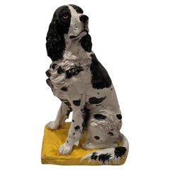 Monumentale sculpture italienne de chien épagneul springer en terre cuite émaillée