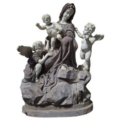 Sculture figurative in pietra