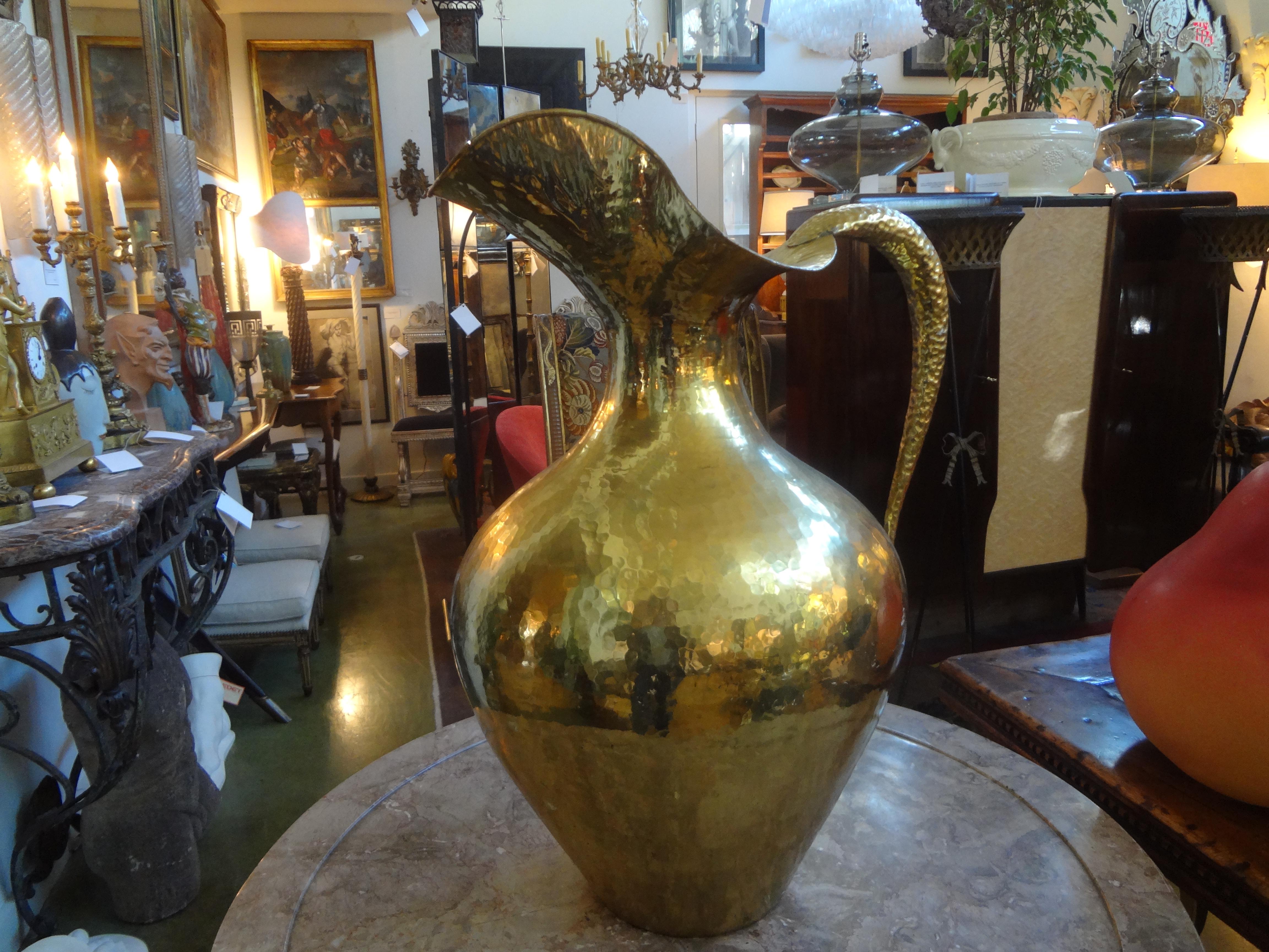 Monumental Italian Modernist Brass Ewer Stamped Egidio Casagrande 2