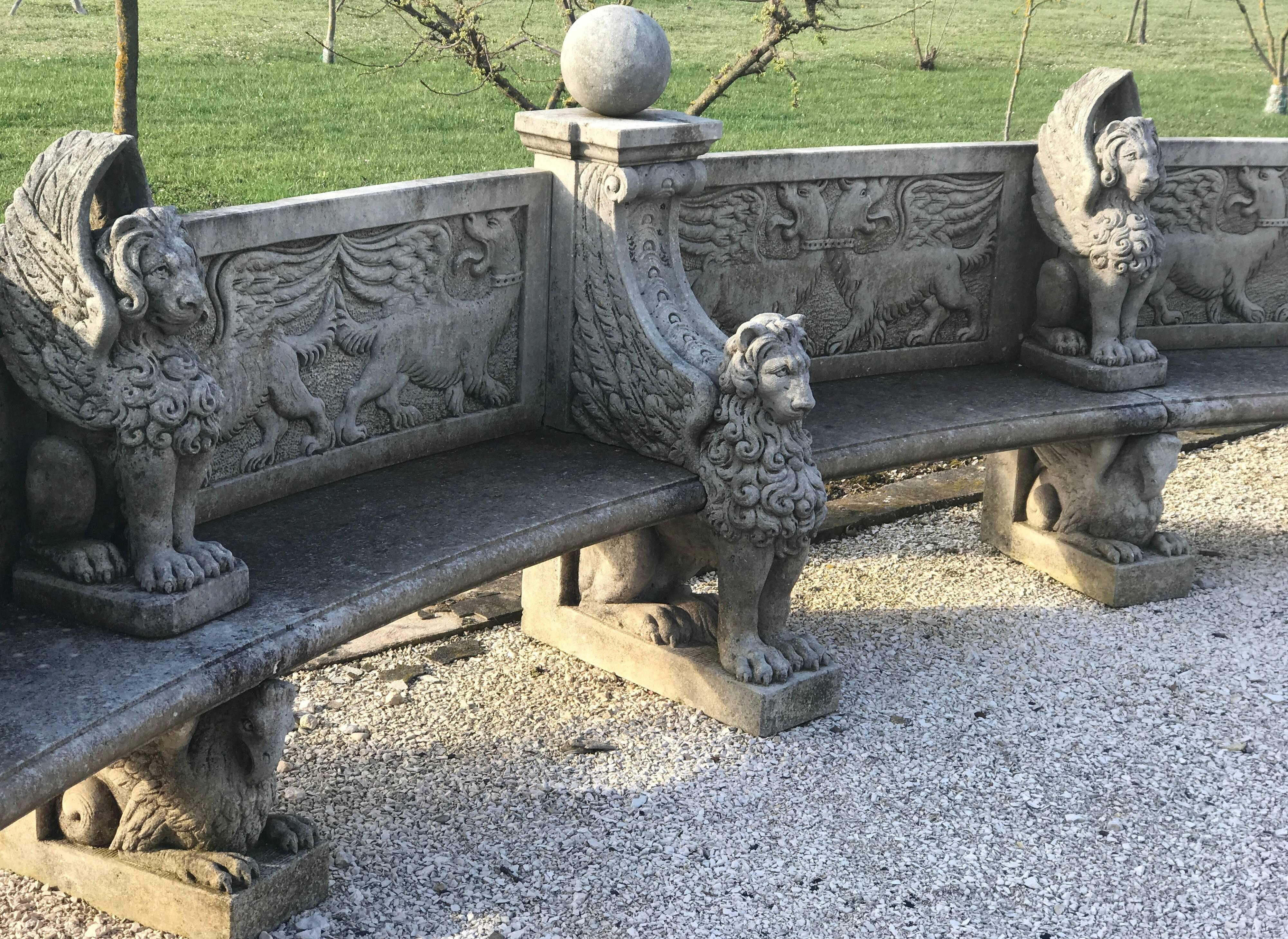 Monumental Italian Semi Circular Finely Carved Stone Bench In Good Condition In Rome, IT