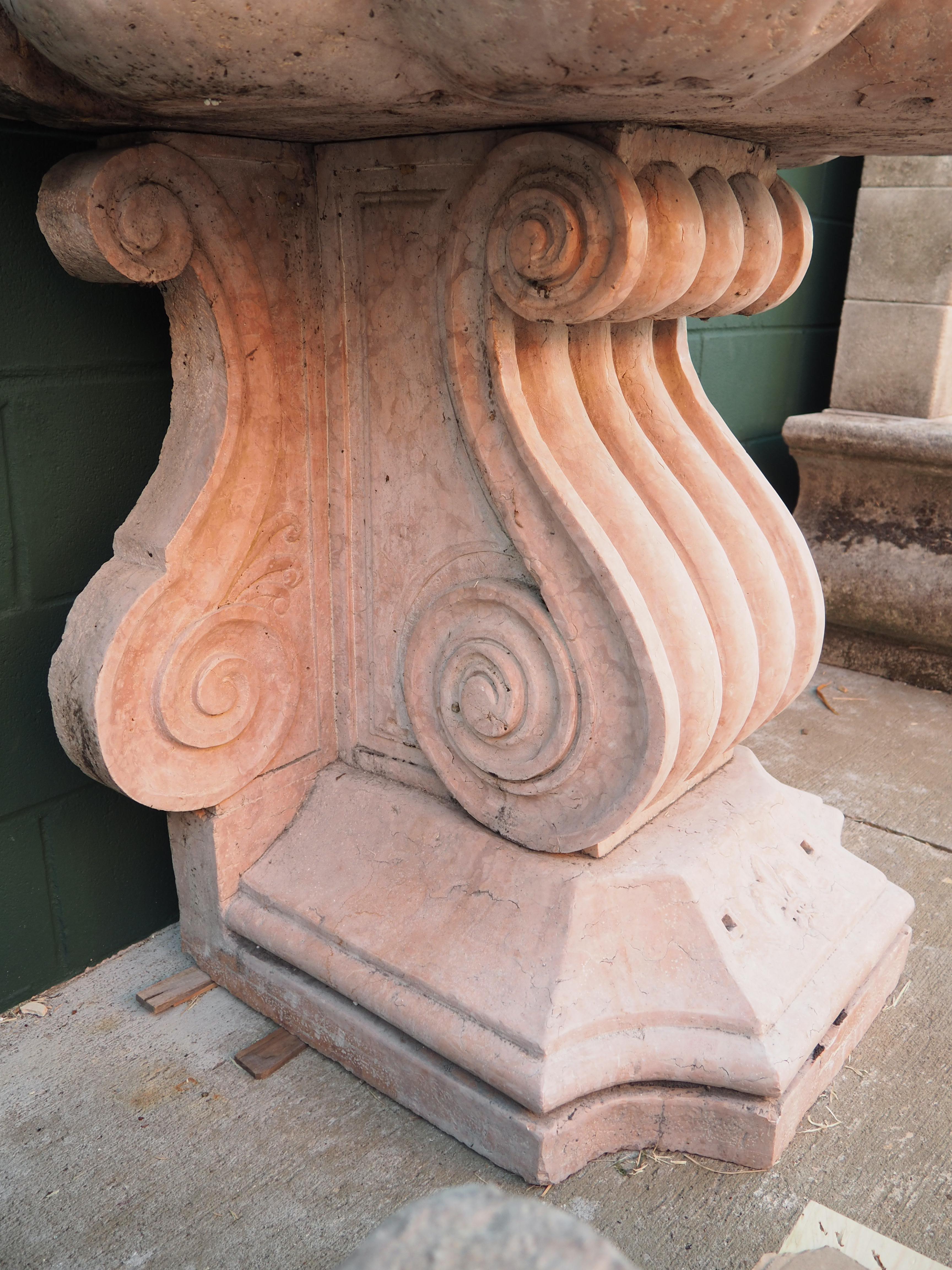 Monumental Italian Wall Fountain in Carved Verona Rossa Marble, Early 1900s For Sale 6