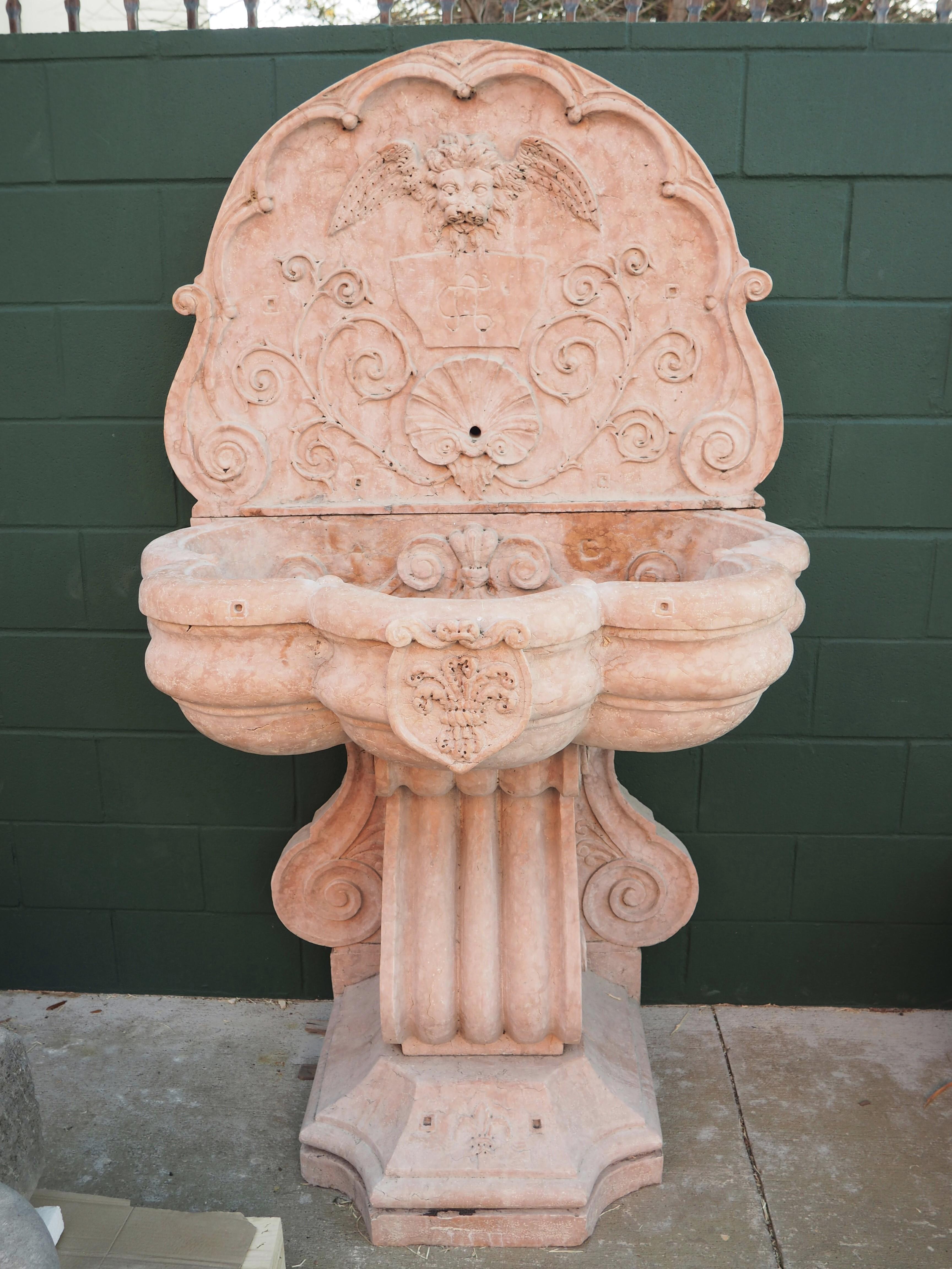 Monumental Italian Wall Fountain in Carved Verona Rossa Marble, Early 1900s For Sale 9