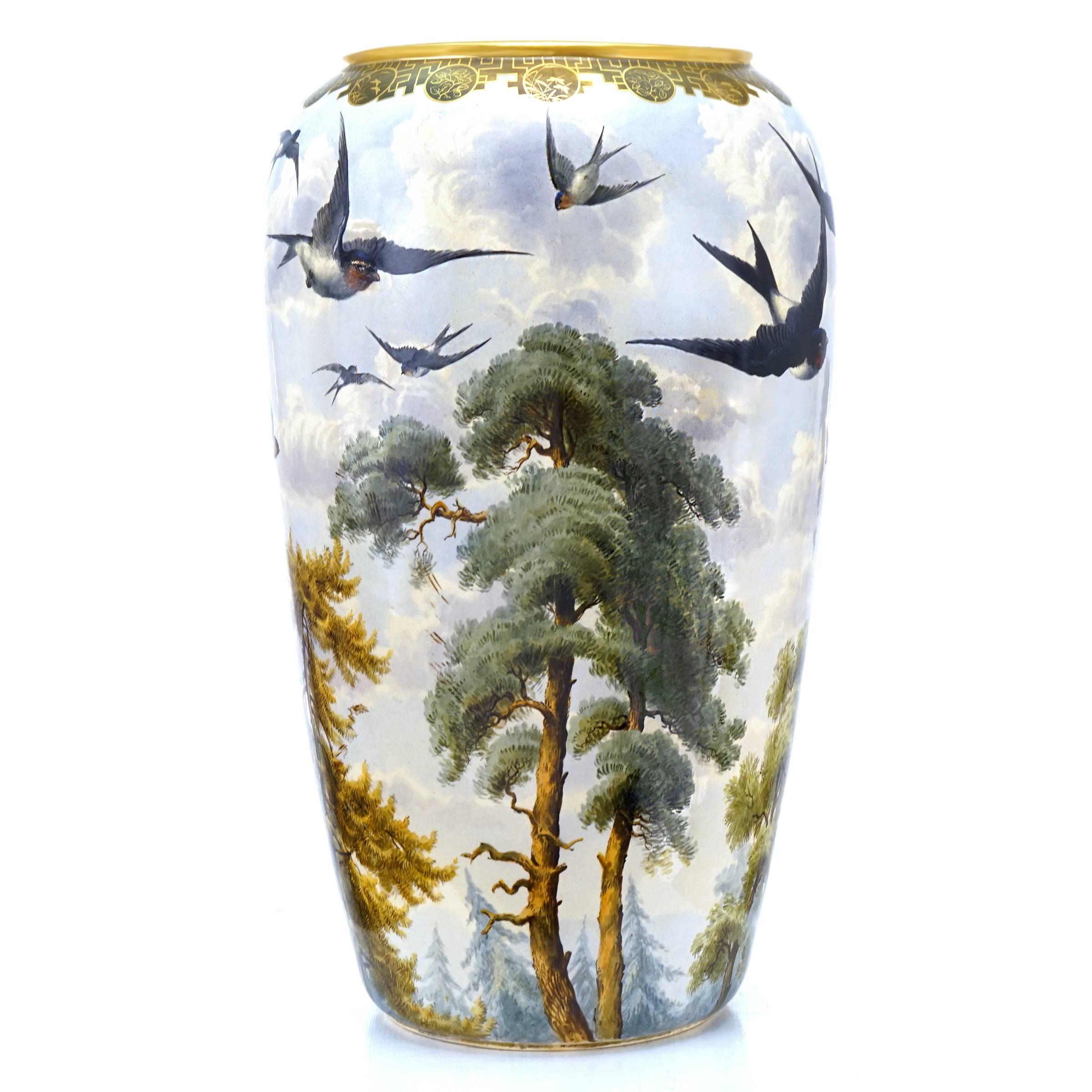 Mouvement esthétique Vase japonais monumental d'esthétique en vente