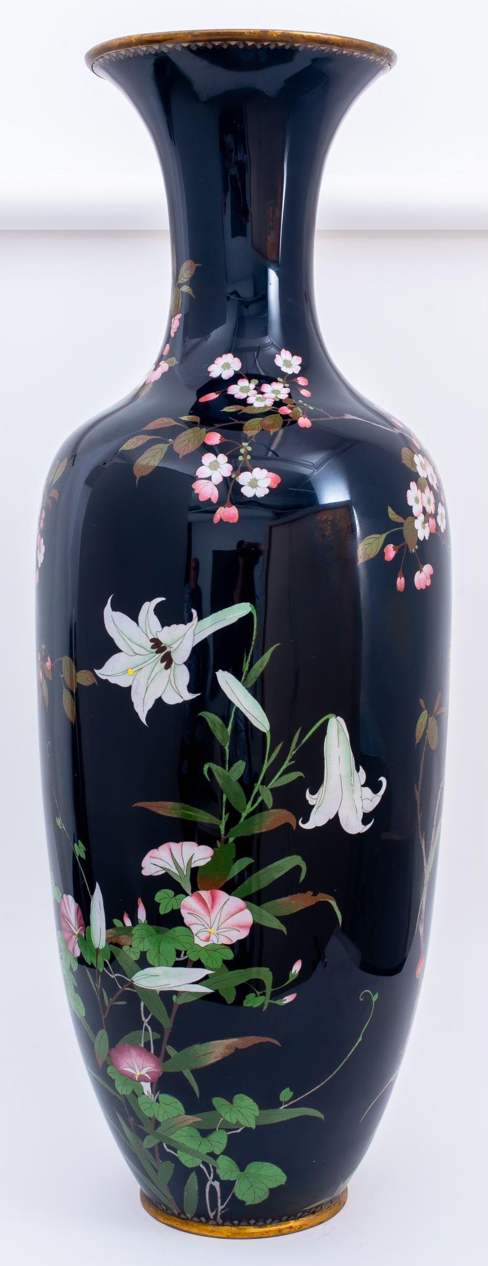 Vase Décoratif Cloisonné Chinois - Motif Floral Multicolore, 17 Cm, Fait Main - Couleurs Rares