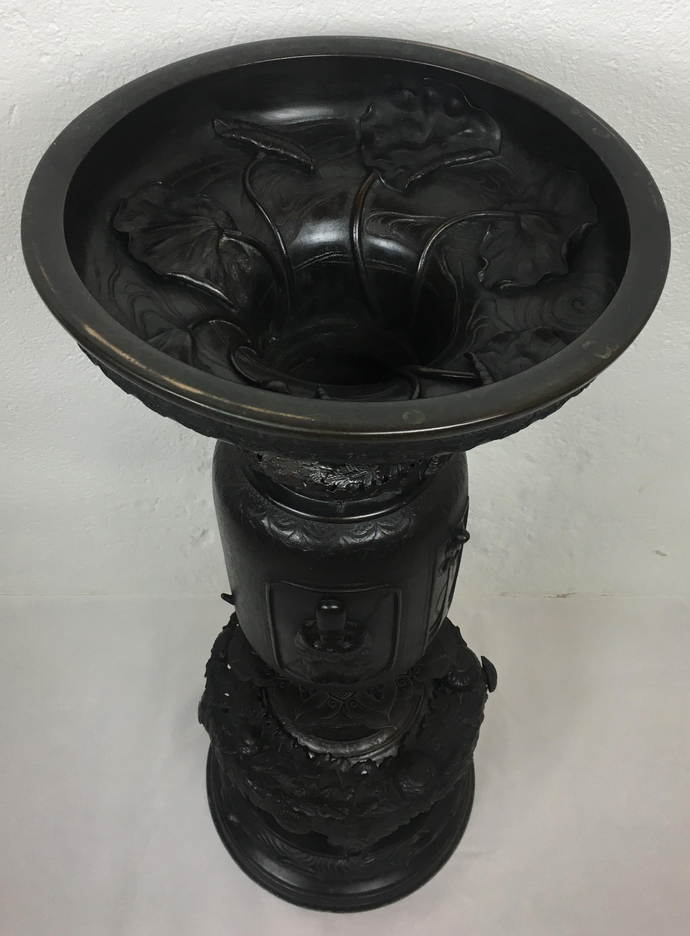 Monumental Japanese Meiji Period Bronze Ikebana Vase, Signed 10