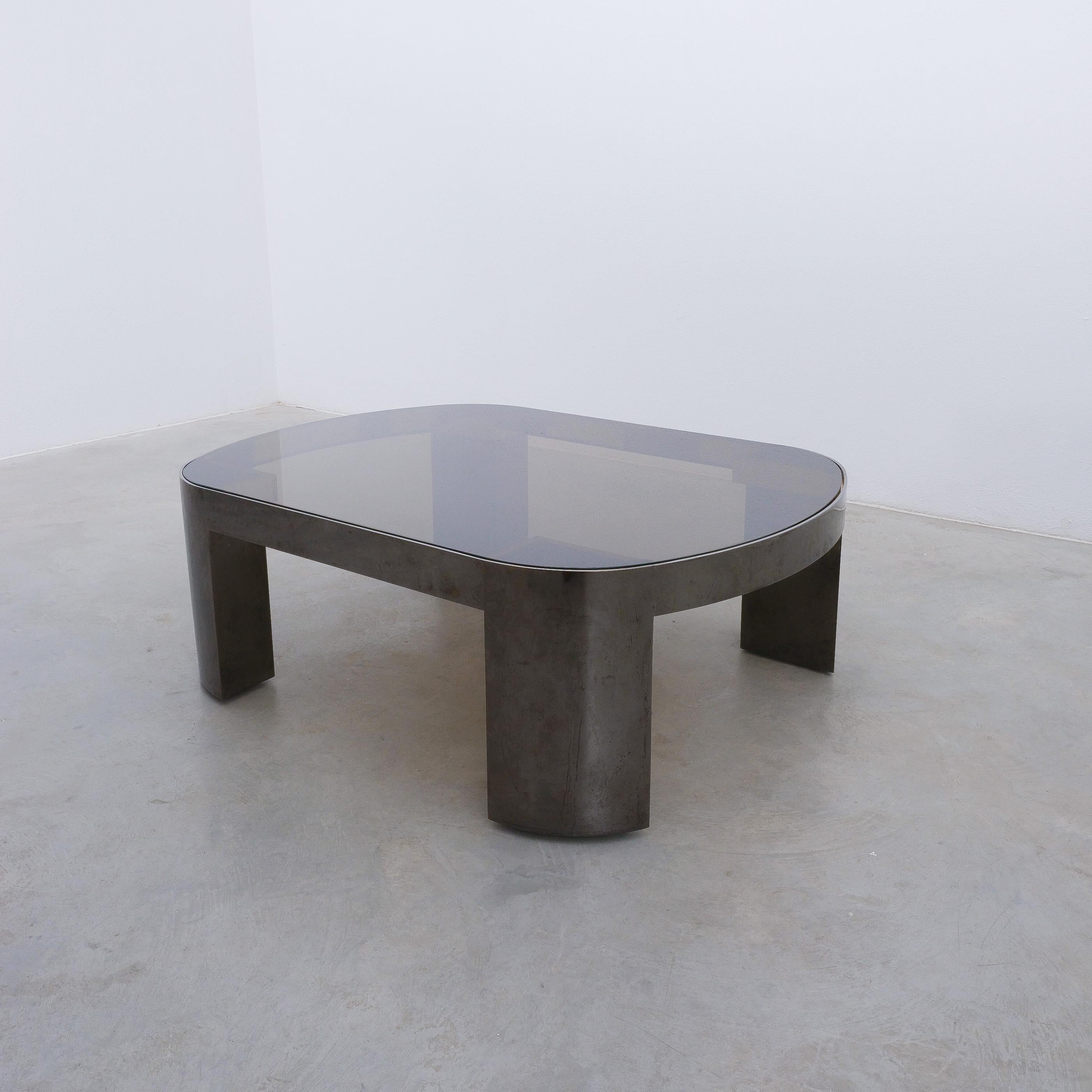 Monumental Karl Springer ‘Banker’ Coffee Table Polished Gunmetal Glass, 1970 For Sale 5