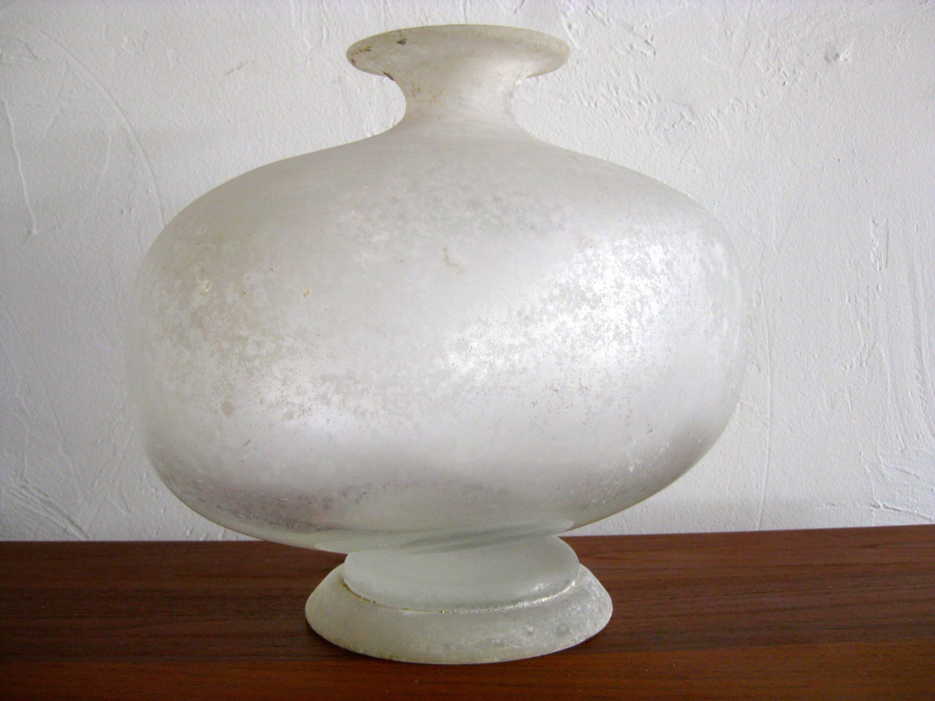 Monumental Karl Springer Scavo Glass for Seguso Murano Vase circa 1970s Signed 6
