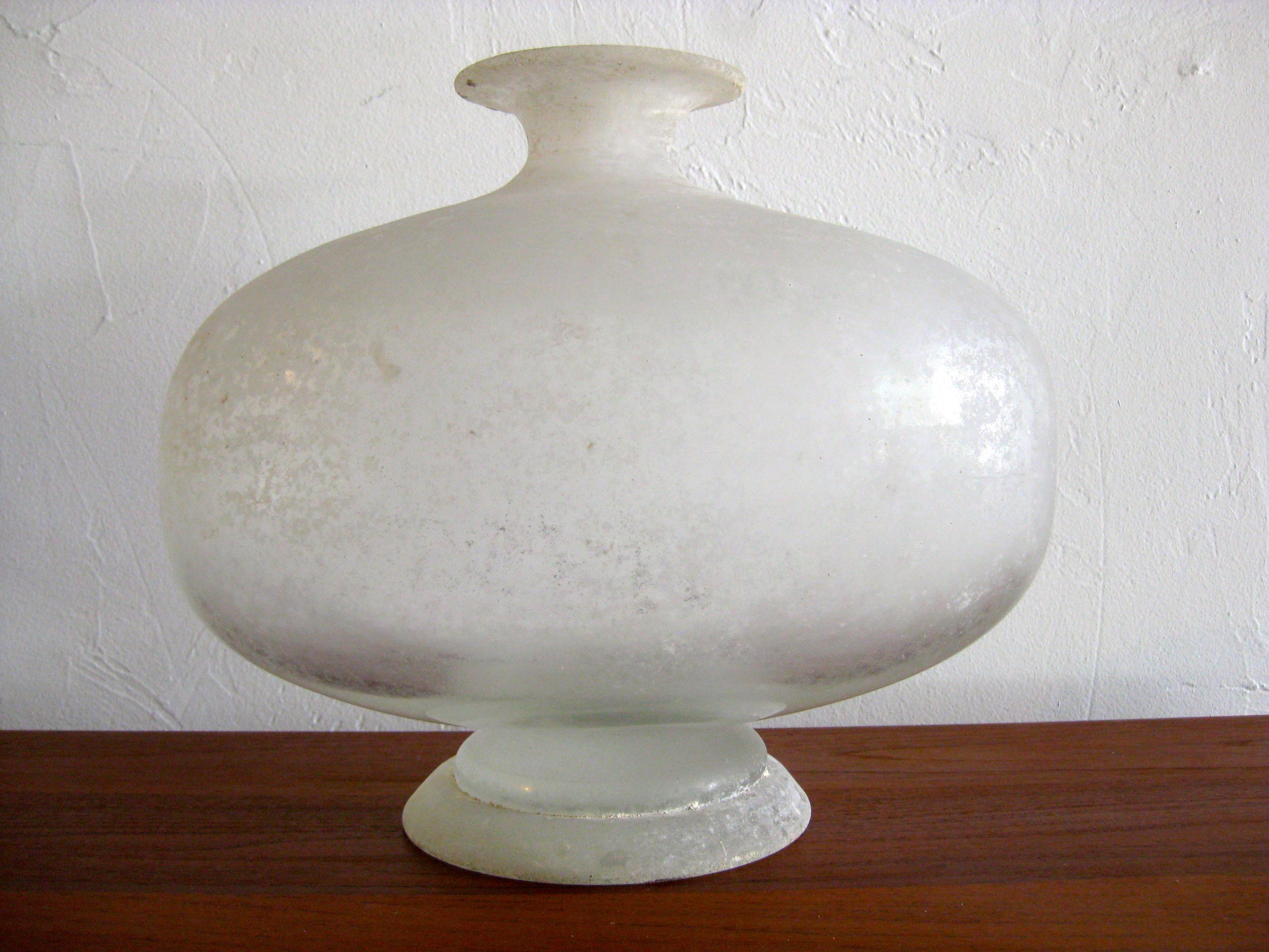 Monumental Karl Springer Scavo Glass for Seguso Murano Vase circa 1970s Signed 2