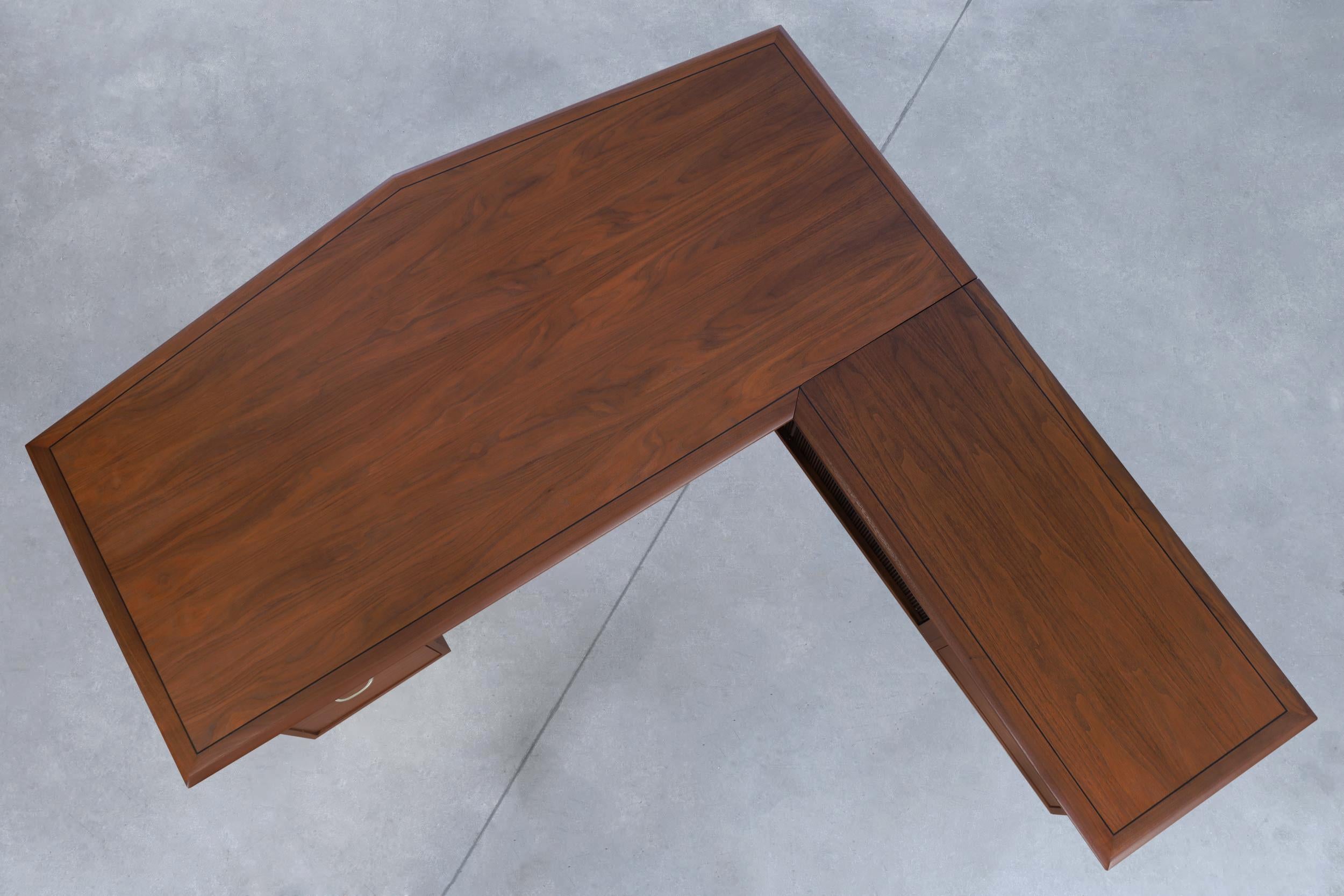 Monumental L-Shaped Walnut Desk by Monteverdi Young For Sale 5