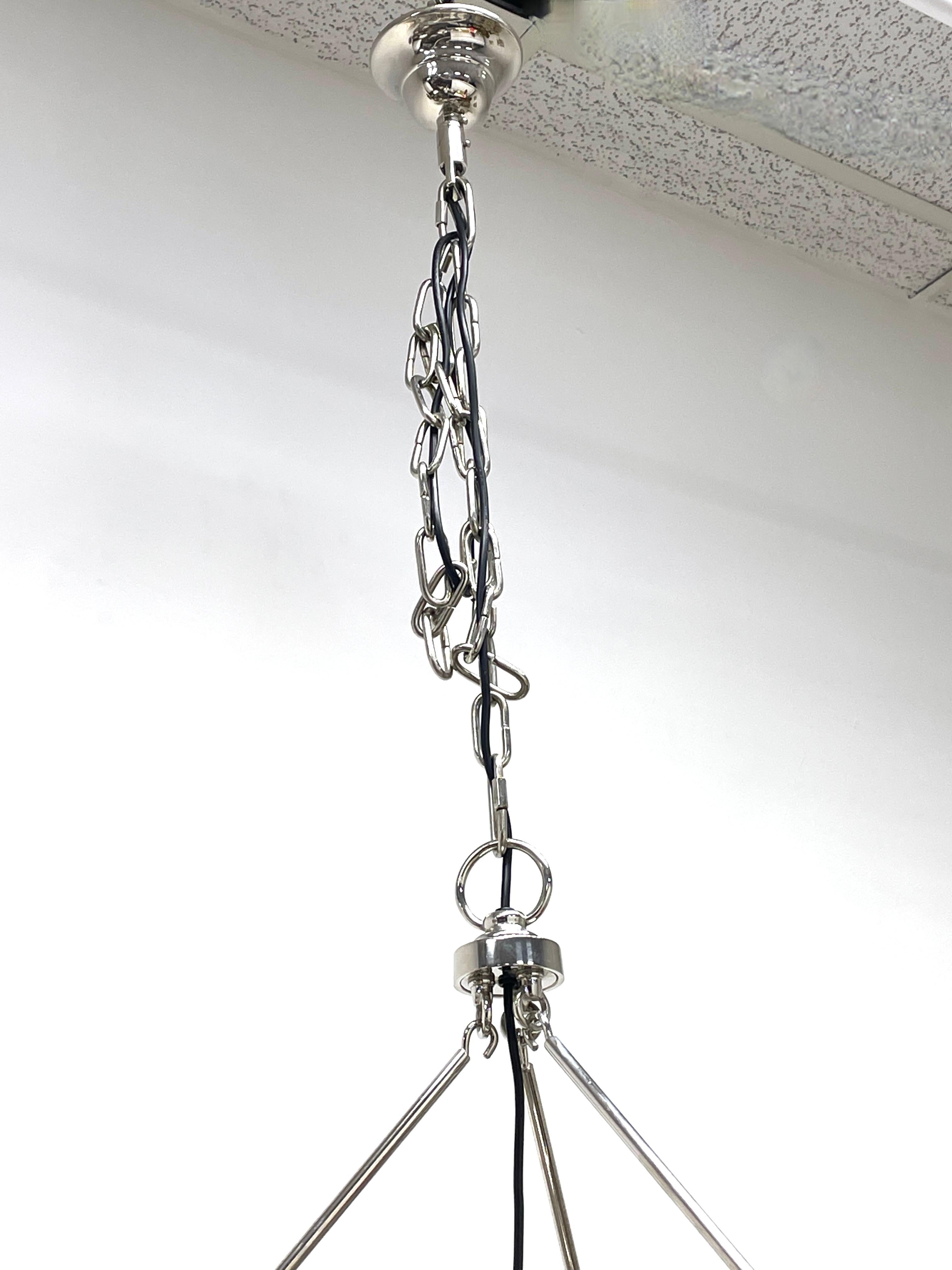 Monumentaler großer Venini-Kronleuchter aus klarem Muranoglas mit Blatt- und Chrom, Italien, 1980er Jahre im Angebot 9