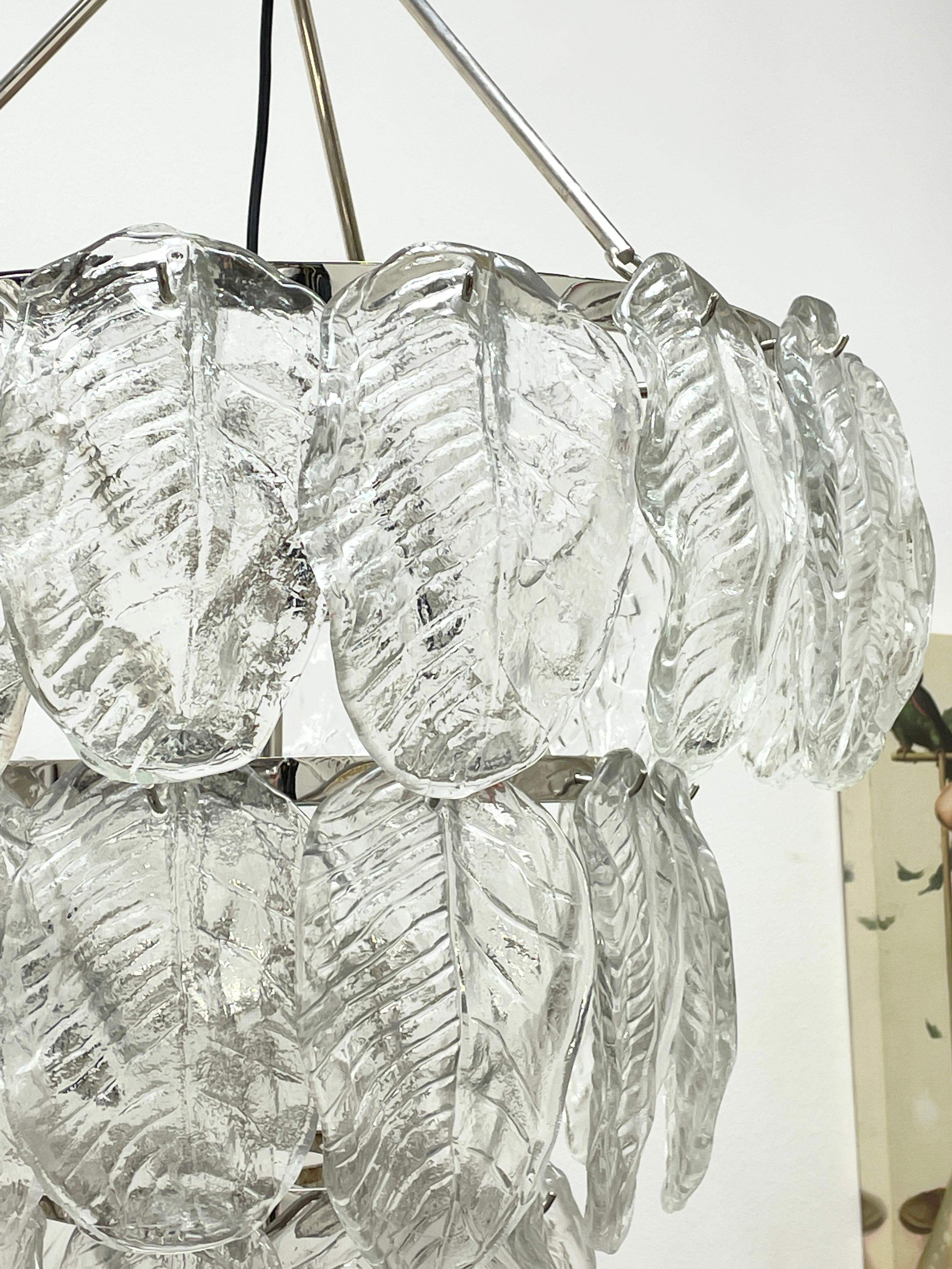 Monumental Large Clear Murano Glass Leaf & Chrome Venini Chandelier Italy, 1980s For Sale 1