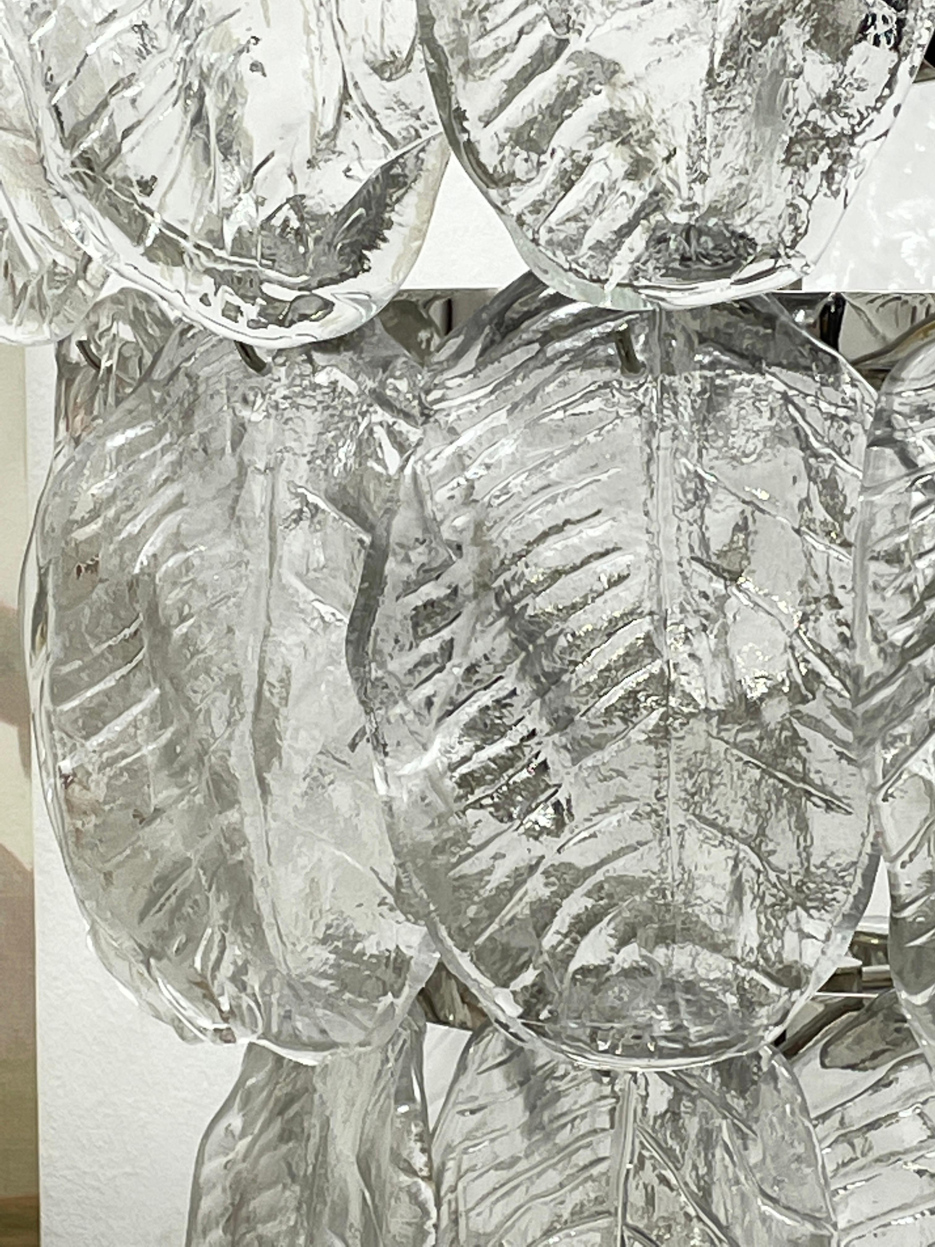 Monumentaler großer Venini-Kronleuchter aus klarem Muranoglas mit Blatt- und Chrom, Italien, 1980er Jahre im Angebot 3