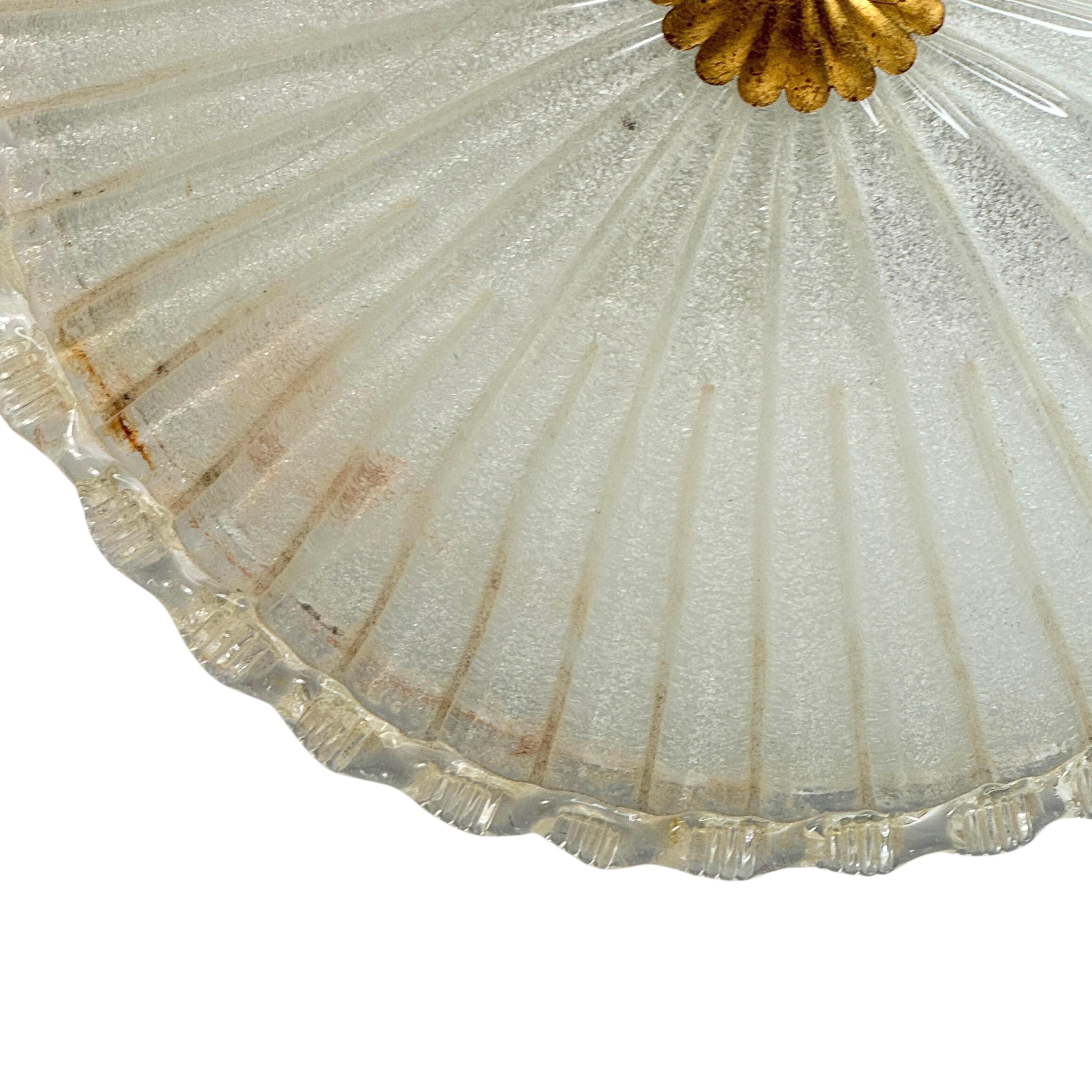 Monumental gran cúpula de cristal de Murano empotrable estilo Venini años 70, Italia finales del siglo XX en venta