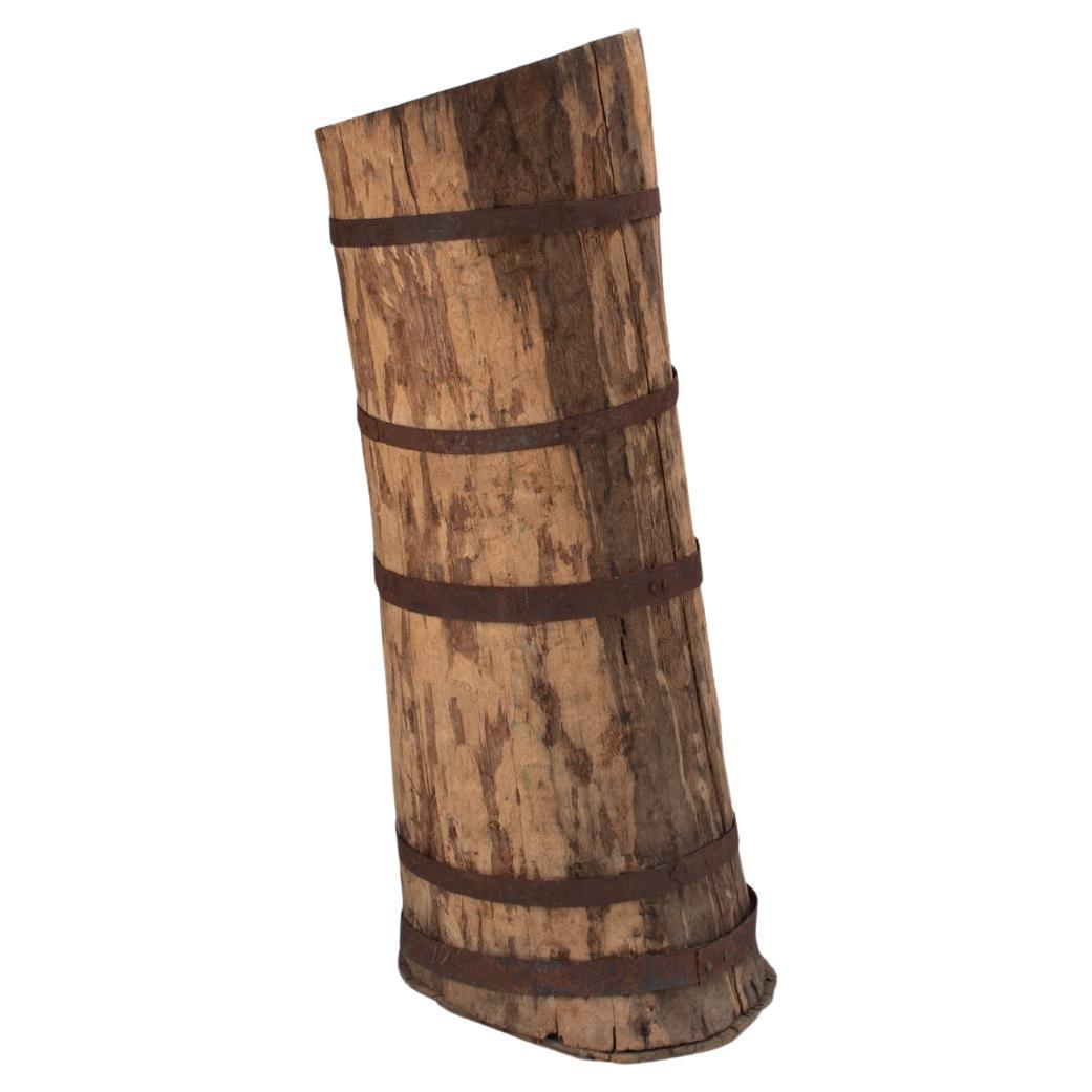 Monumental vase en tronc d'arbre creusé français de la fin du 19e siècle avec bandes de fer en vente 1