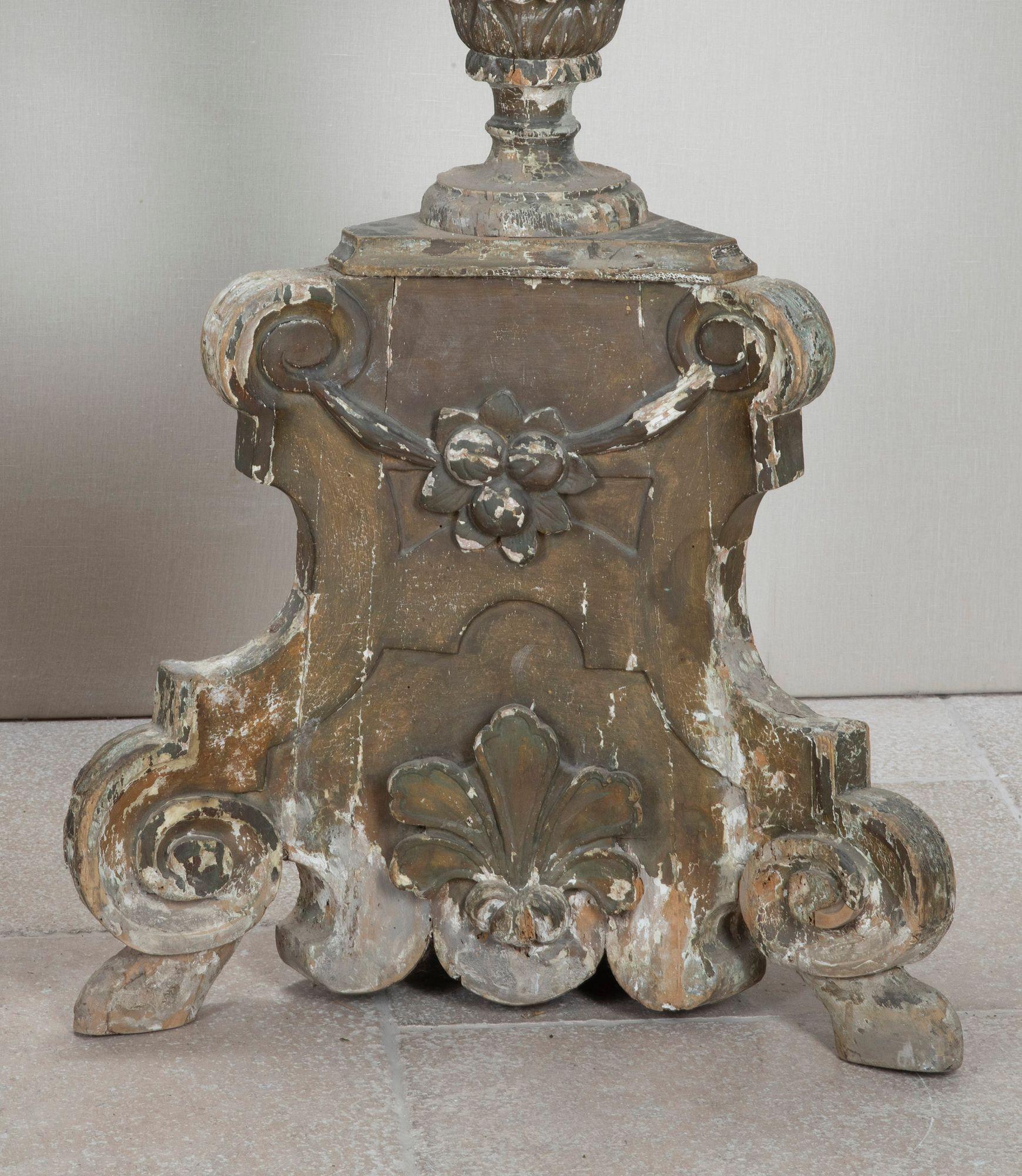 Monumentale Louis XIV Altarstäbchen im Angebot 5