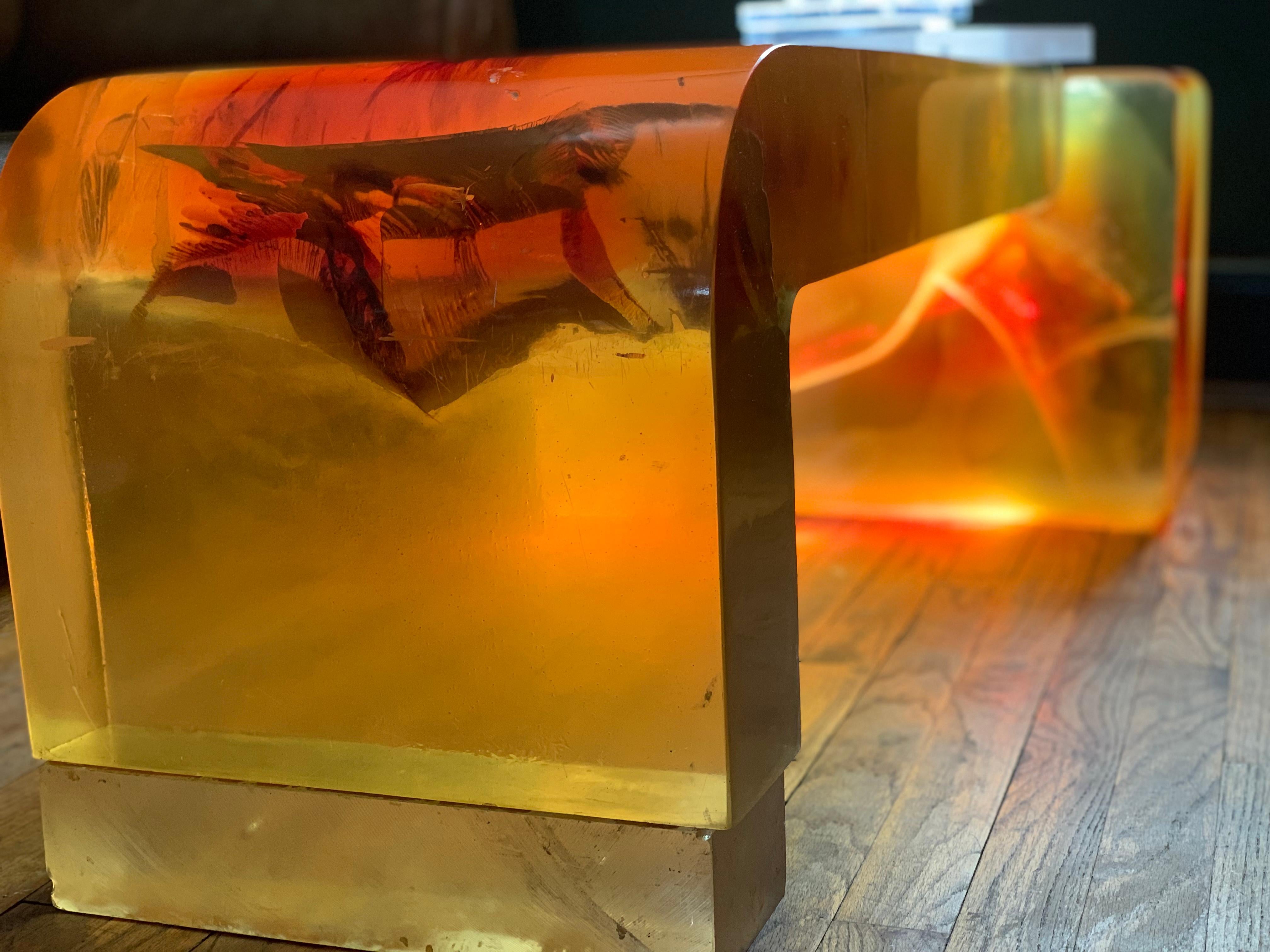 Américain Table basse monumentale en lucite à la manière de Gary Gutterman, 1970, États-Unis en vente