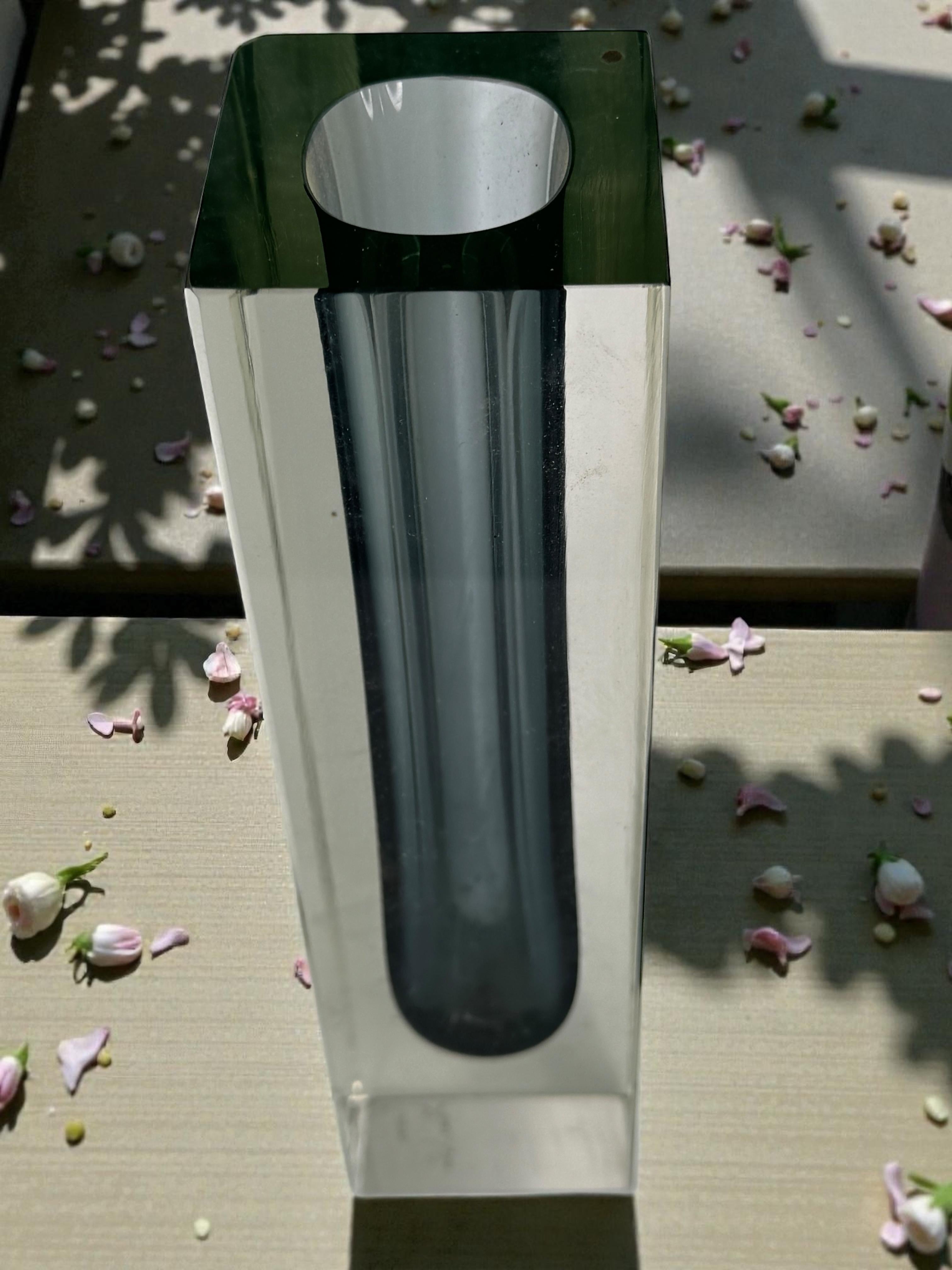 Monumental Jarrón Bloque Mandruzzato Gris y Transparente de Murano Glass Sommerso Vidrio artístico en venta