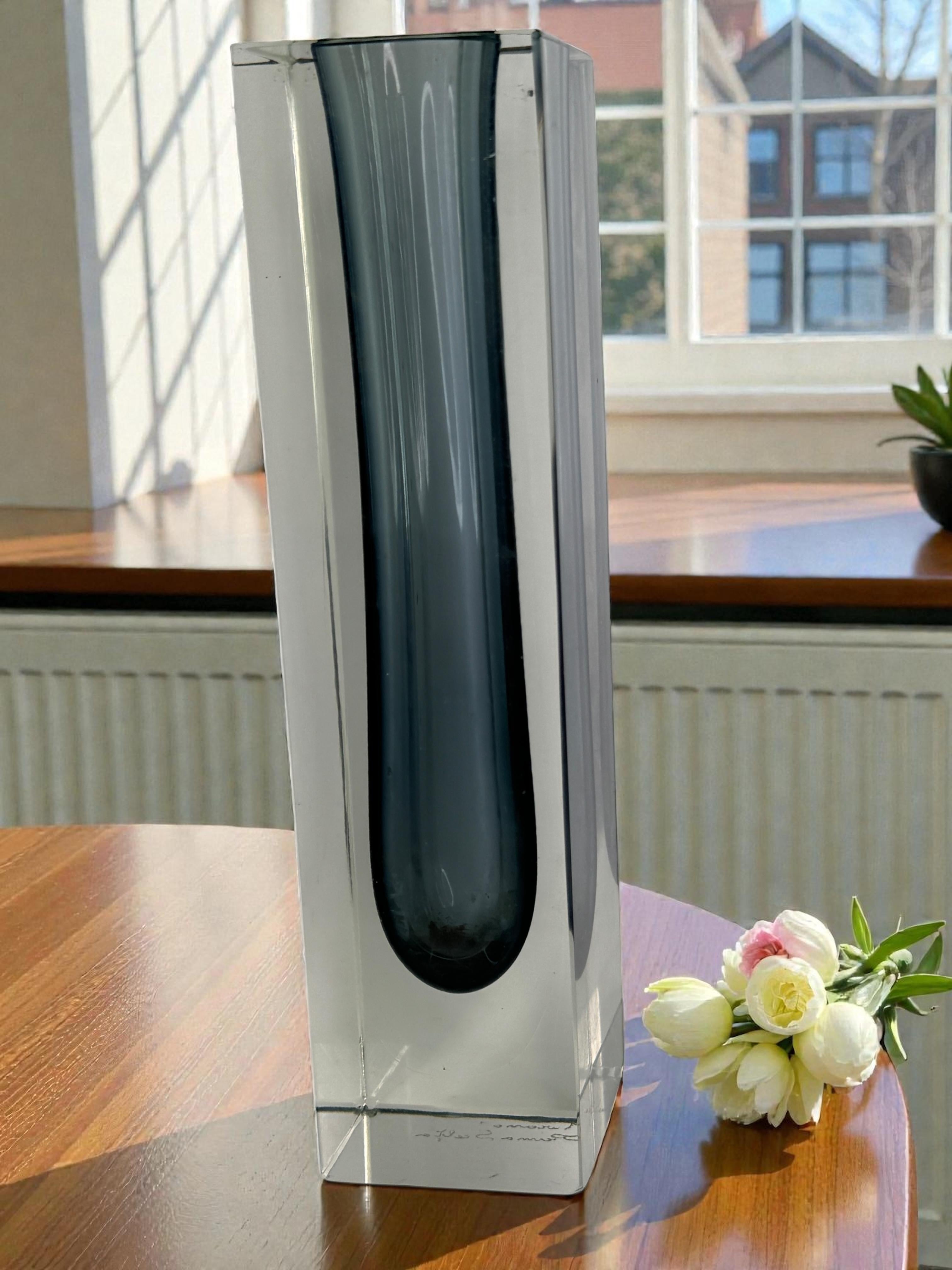 Monumental Jarrón Bloque Mandruzzato Gris y Transparente de Murano Glass Sommerso en venta 1