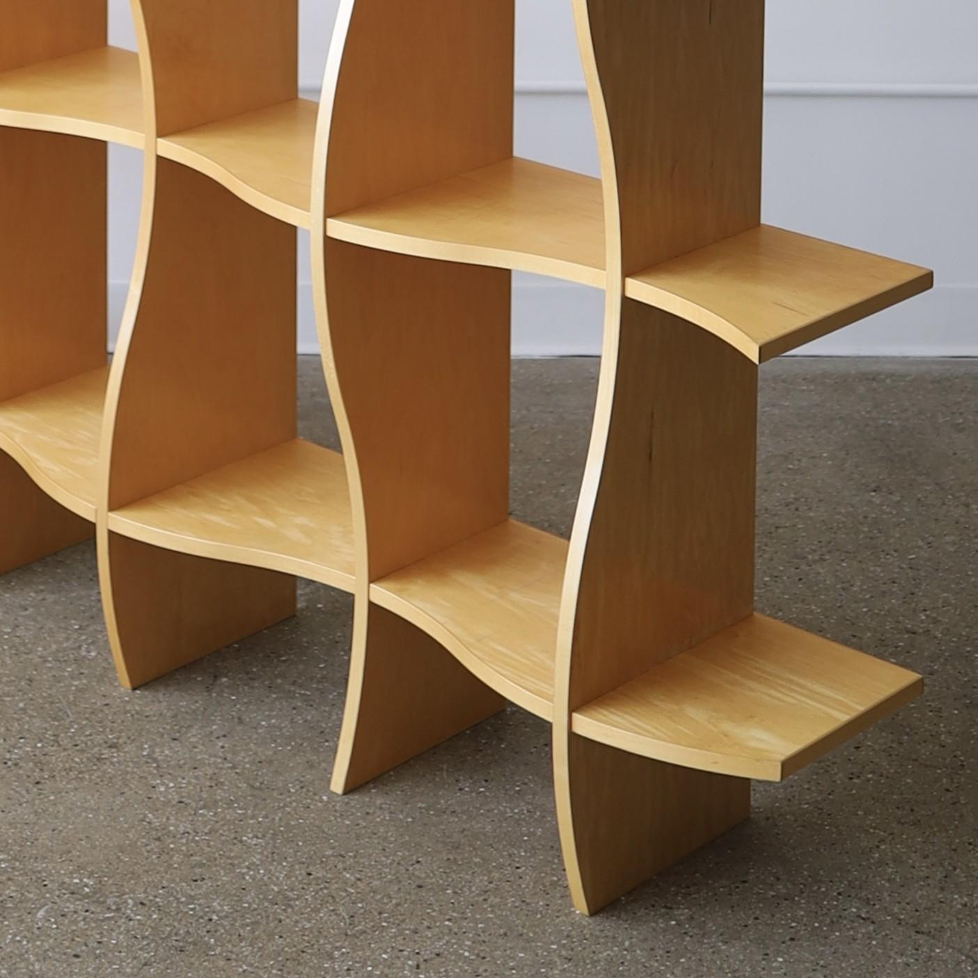 Monumental Maple Etagere In Good Condition For Sale In Chicago, IL