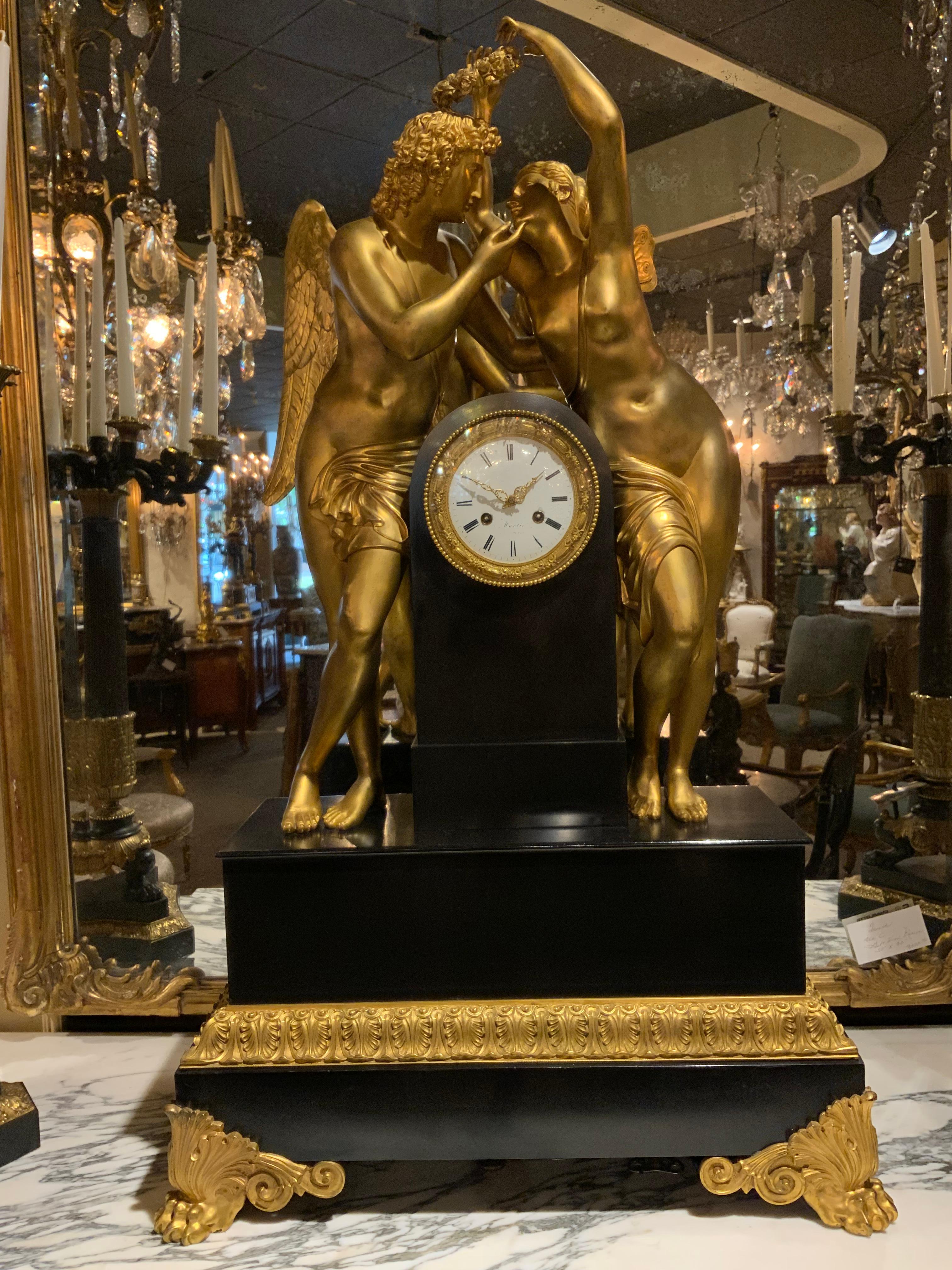 Palace size  Marble and Bronze Dore’ Clock Adorned with Psyche and Amor Figures For Sale 1