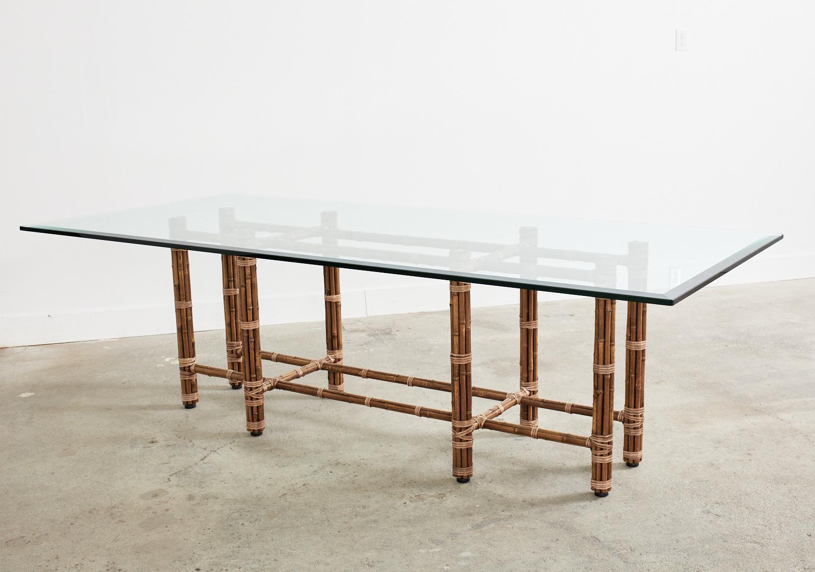 XXIe siècle et contemporain Monumentale table de salle à manger rectangulaire McGuire en bambou et rotin en vente