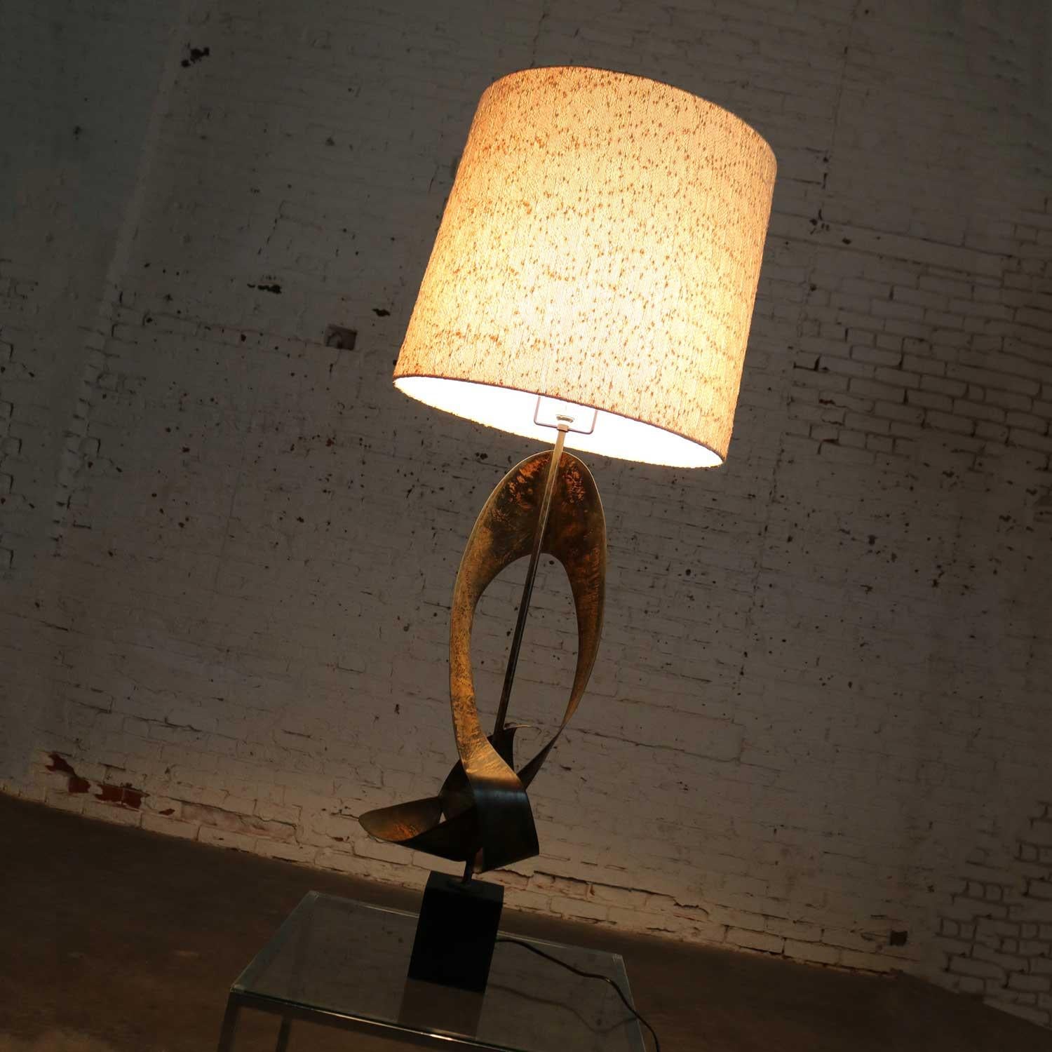 20th Century Monumental Laurel Lamp Co. Metal Brutalist Table Lamp