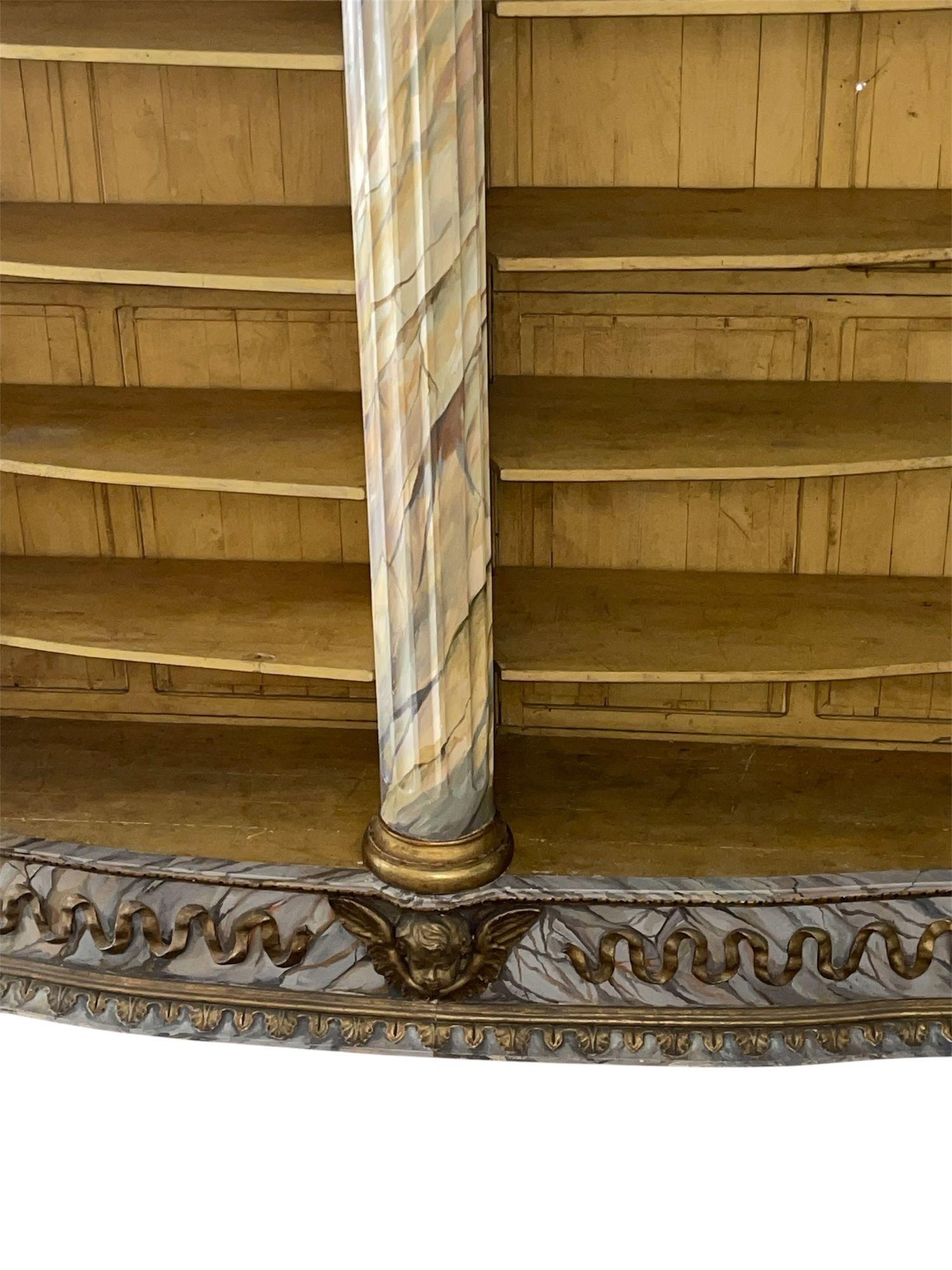 Bois Monumentale bibliothèque française peinte et dorée du milieu du 19e siècle en vente