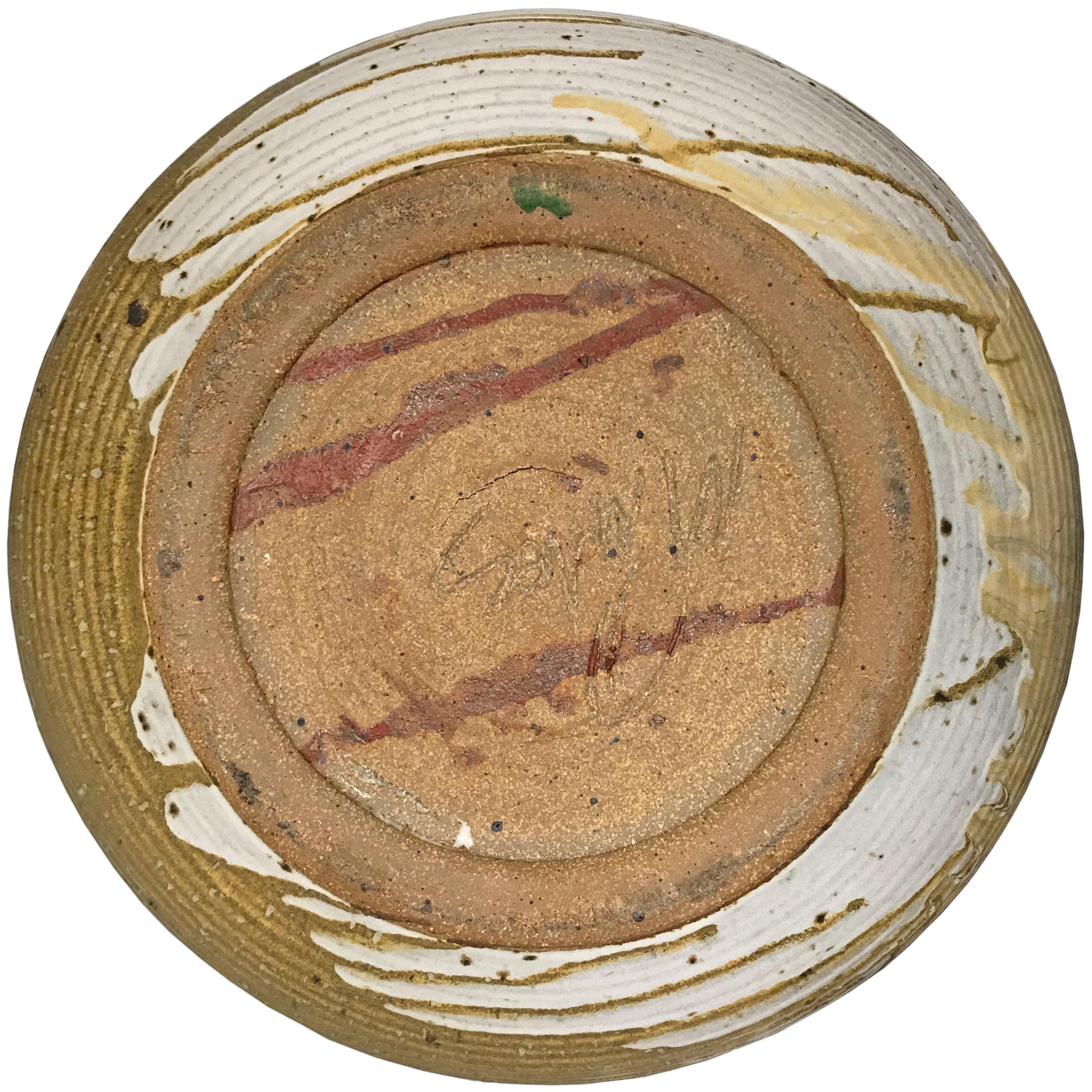 Monumental Mid-20th Century American Studio Pottery Bowl In Good Condition In Chicago, IL