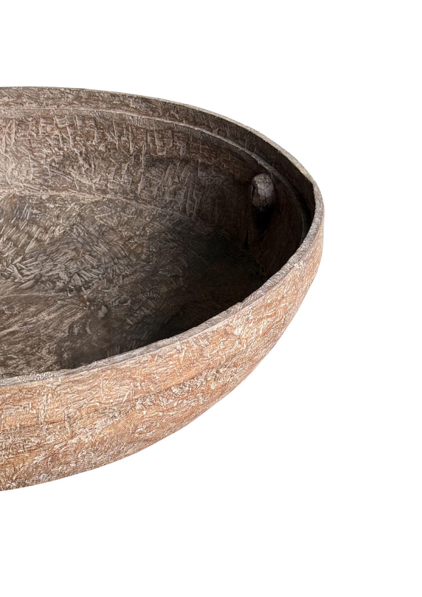Monumental cuenco de madera de burl de teca de mediados del siglo XX, orgánico moderno en venta 1