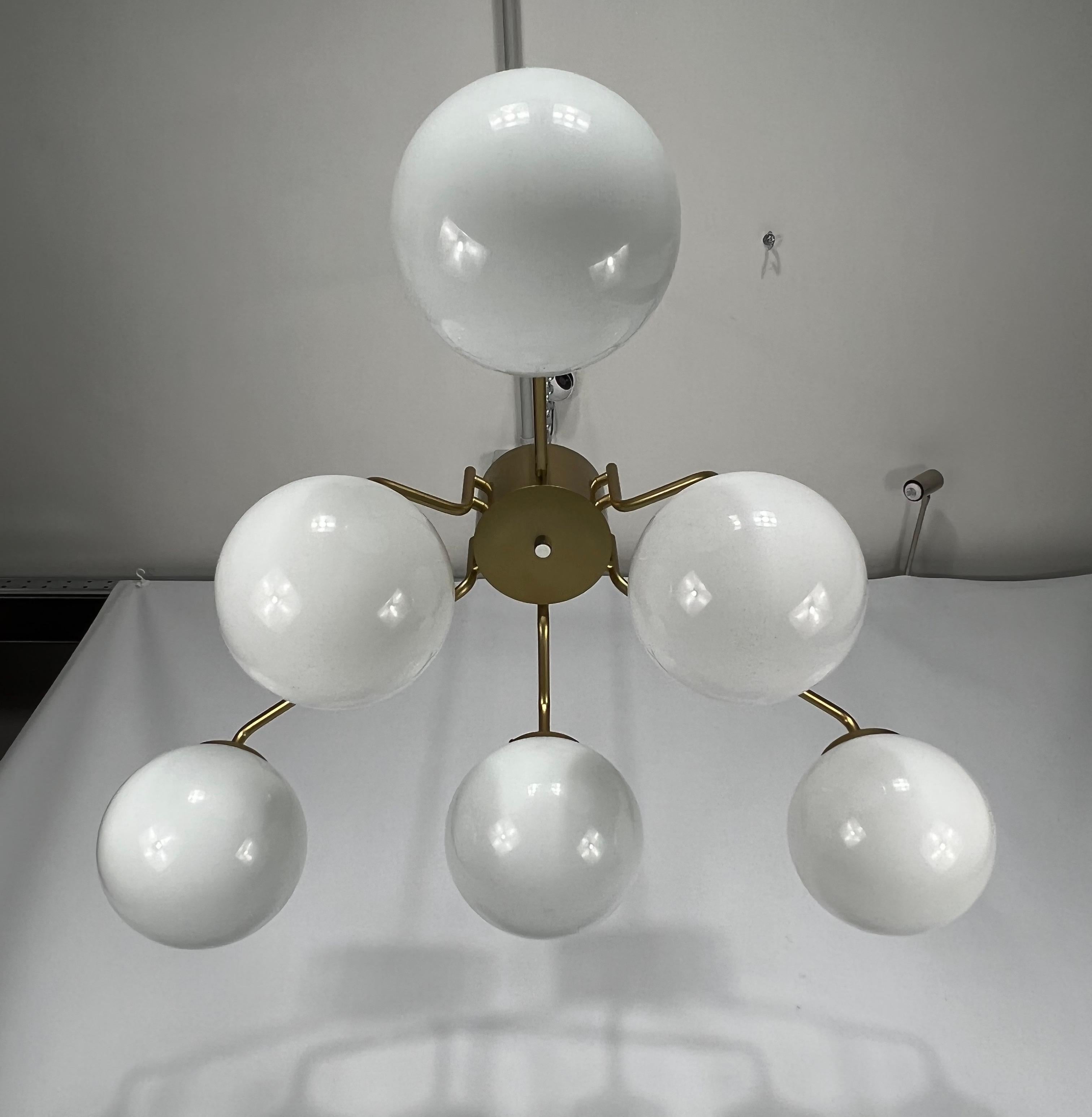 Monumental Mid-Century Brass and Milk Glass Ceiling Lamp by Reggiani, Italy 1970 For Sale 4