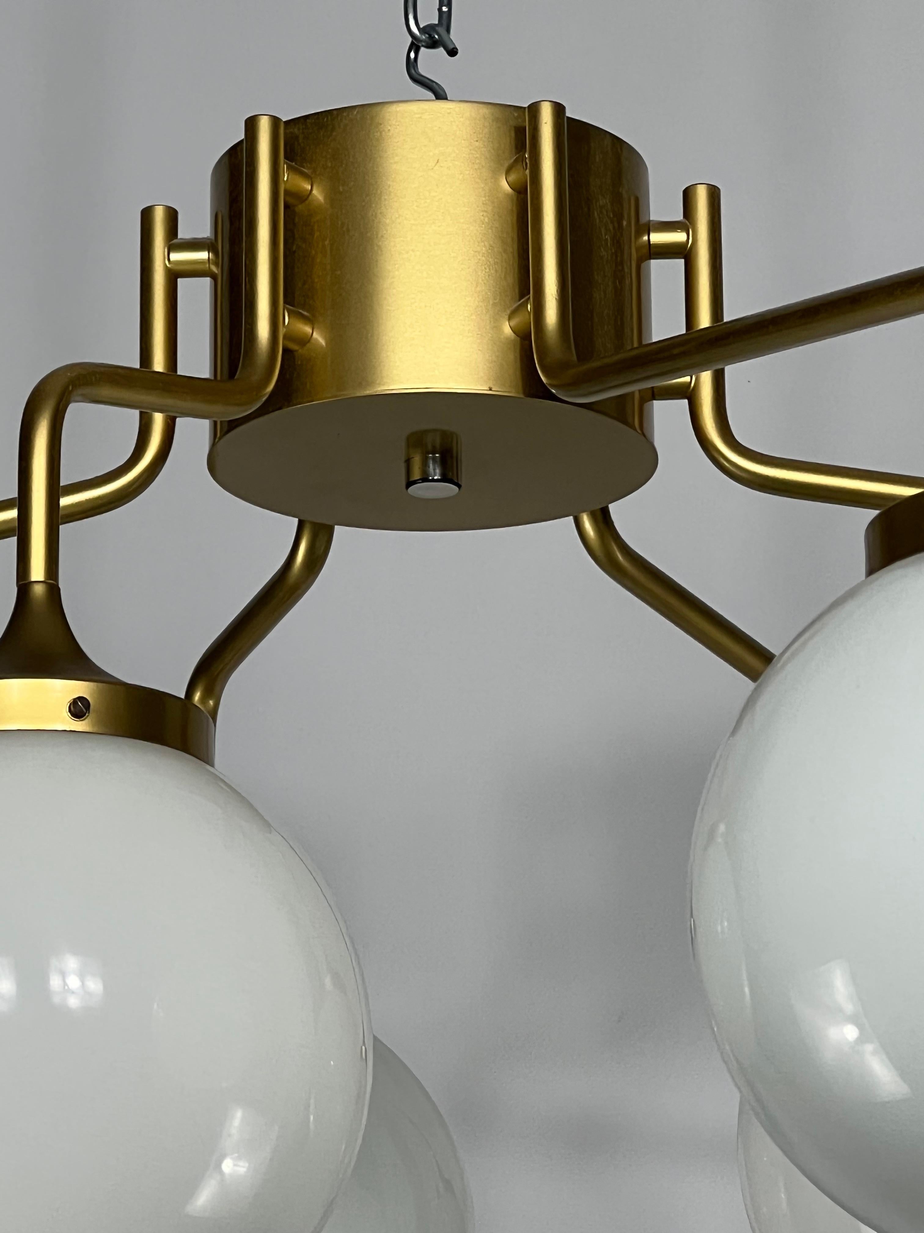 Monumental Mid-Century Brass and Milk Glass Ceiling Lamp by Reggiani, Italy 1970 For Sale 9